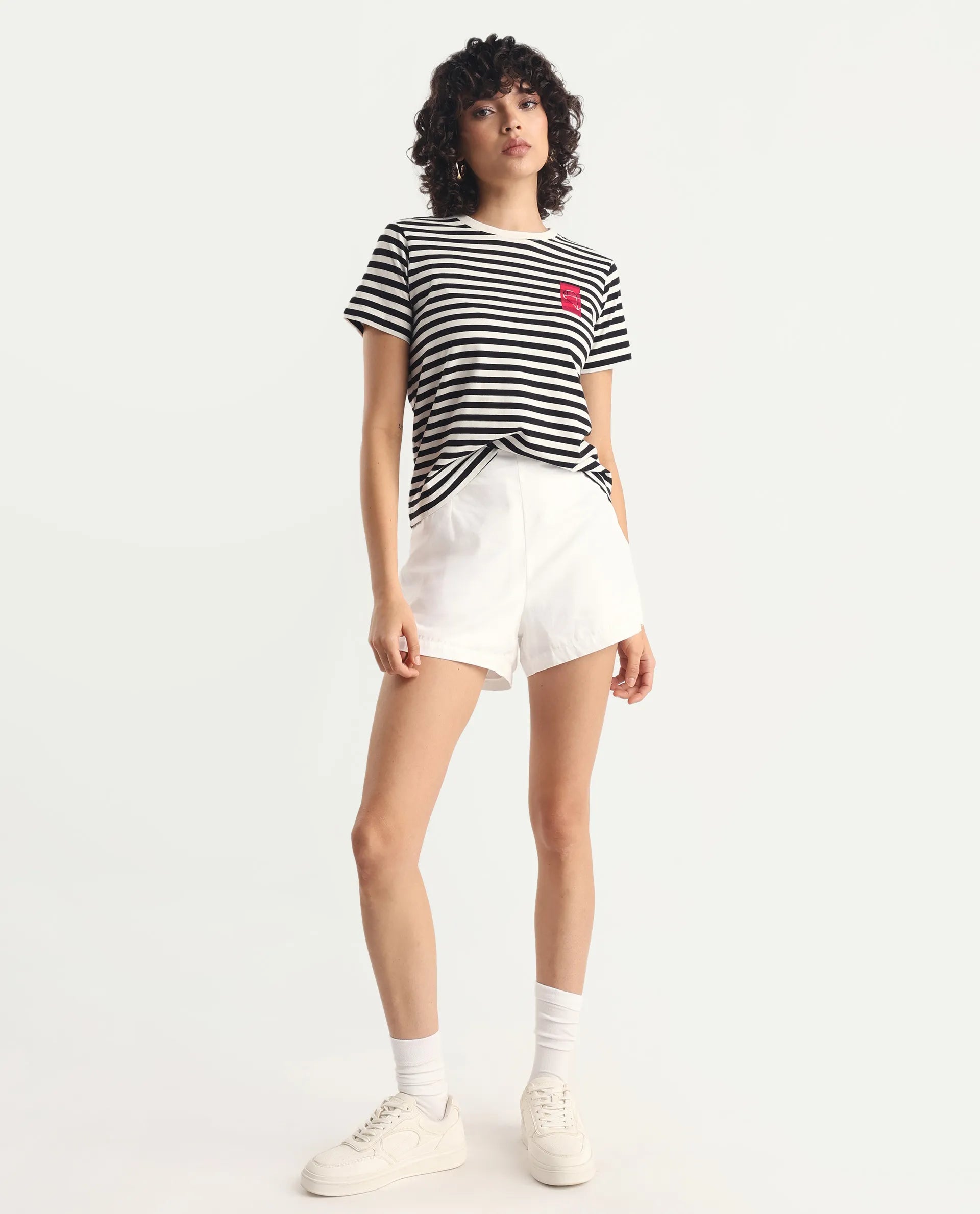 Rareism Women's Yaro Black Cotton Blend Crew Neck Graphic Print Regular Fit T-Shirt