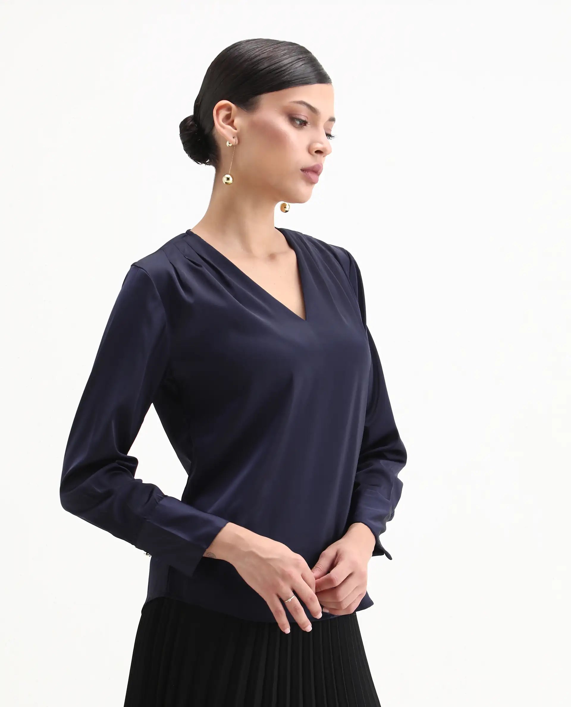Rareism Women's Yuhay Navy Polyester Blend V-Neck Plain Cuffed Sleeve Regular Fit Top