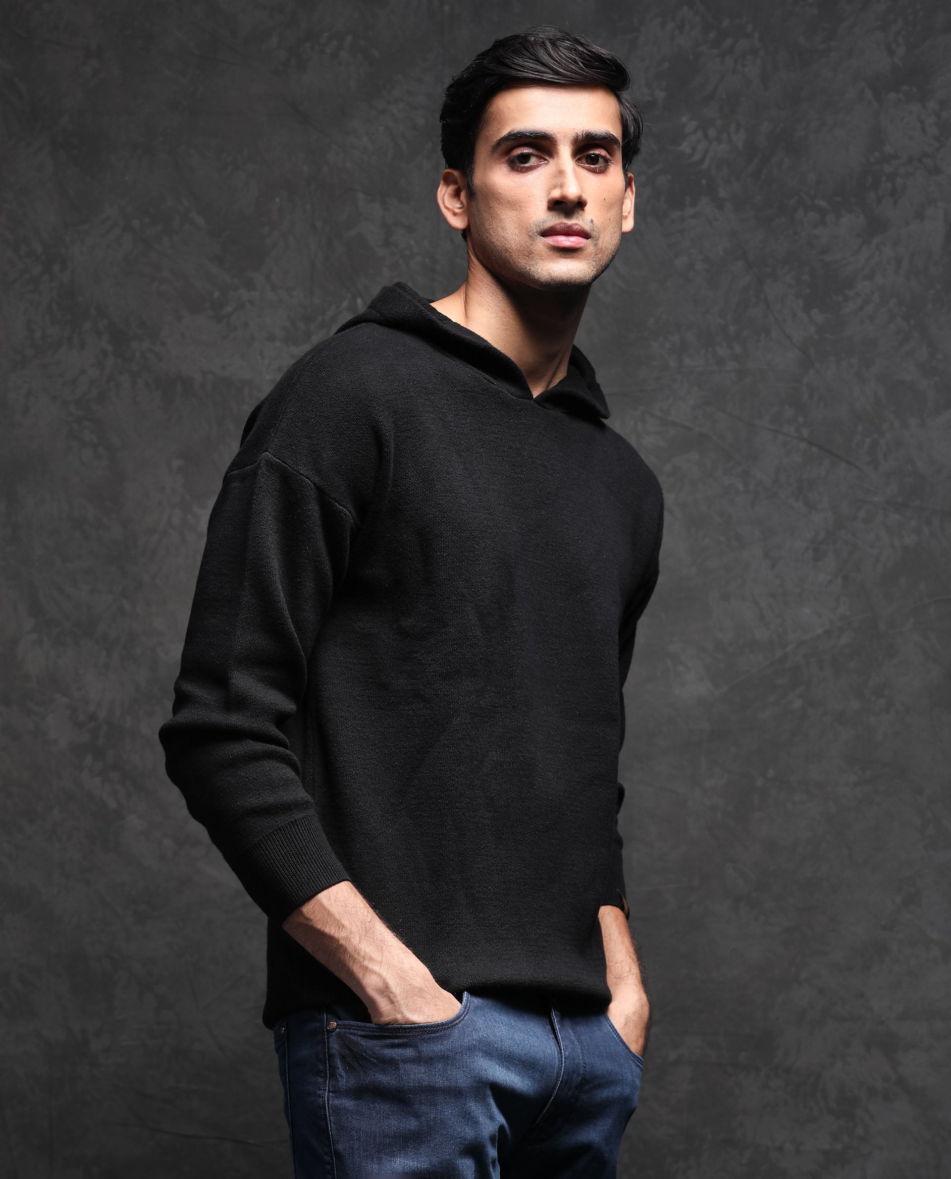 Rare Rabbit Men'S Zarr Black Pullover Cotton Fabric Hooded Neck Full Sleeves Slim Fit