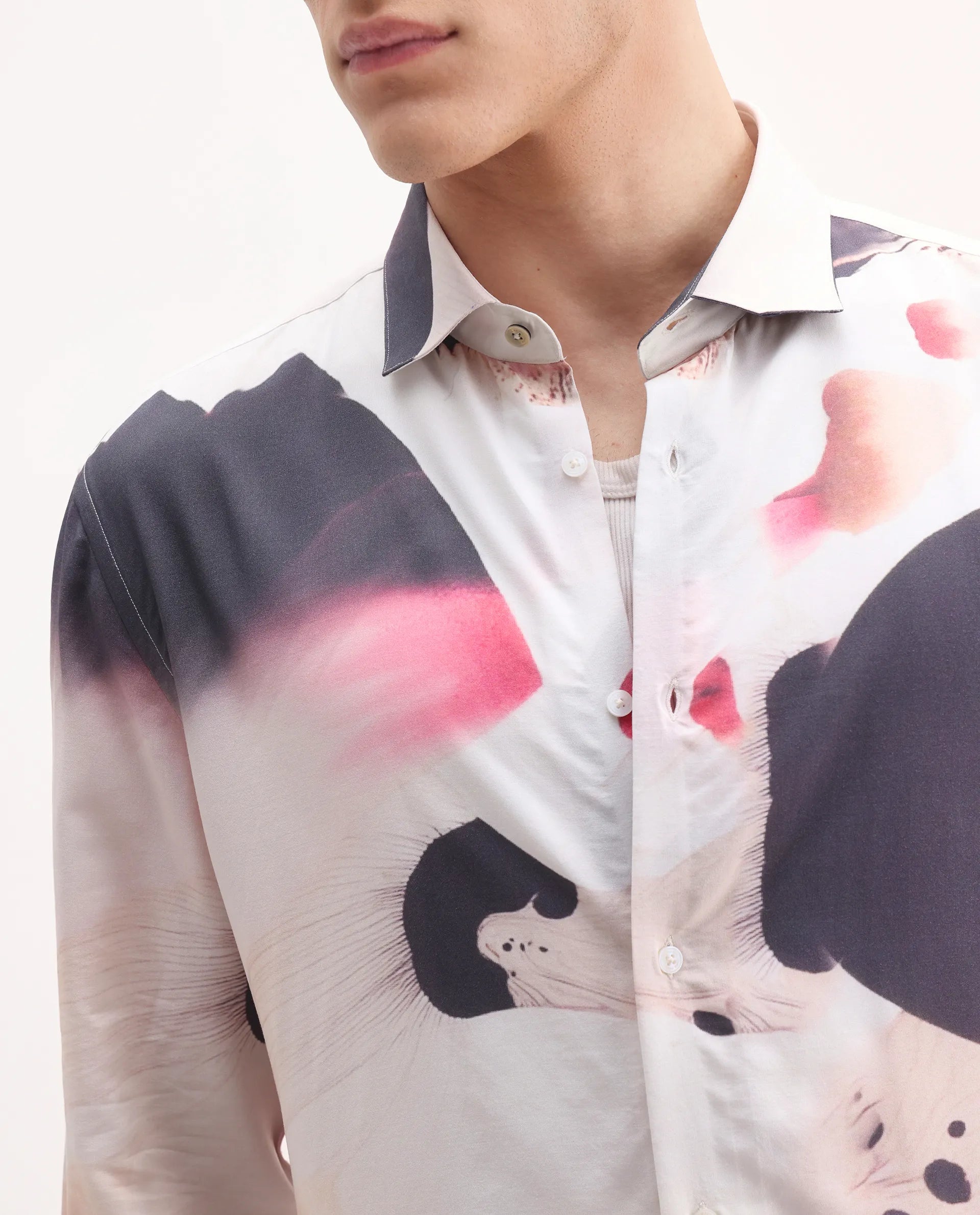 Rare Rabbit Men's Zaya Dusky White Viscose Floral Print Regular Fit Full Sleeve Collared Shirt