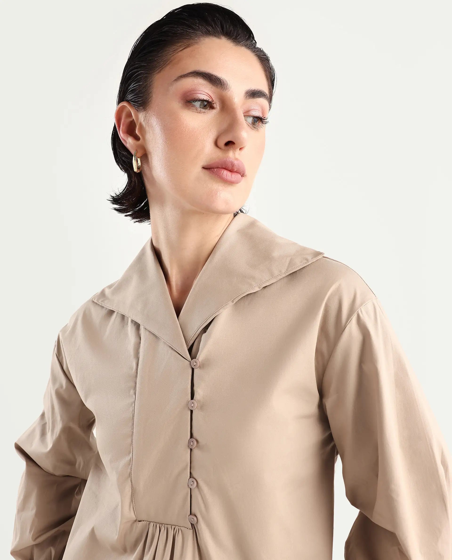 Rareism Women's Zes Beige Cotton Blend Drop Collar Plain Bishop Sleeve Relaxed Fit Top