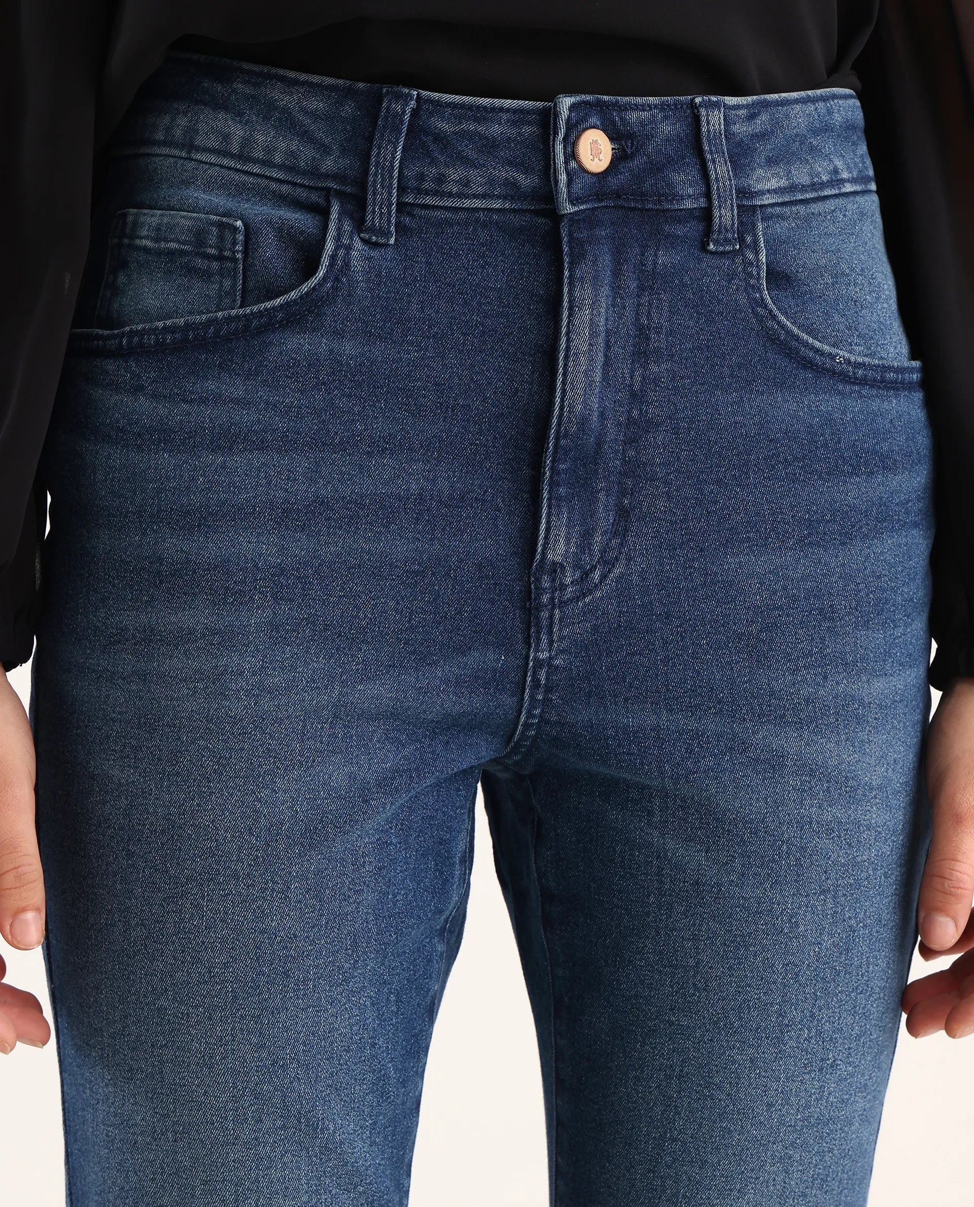 Rareism Women's Zing Blue Cotton Blend Plain Ankle Length Sleek Skinny Fit Jeans