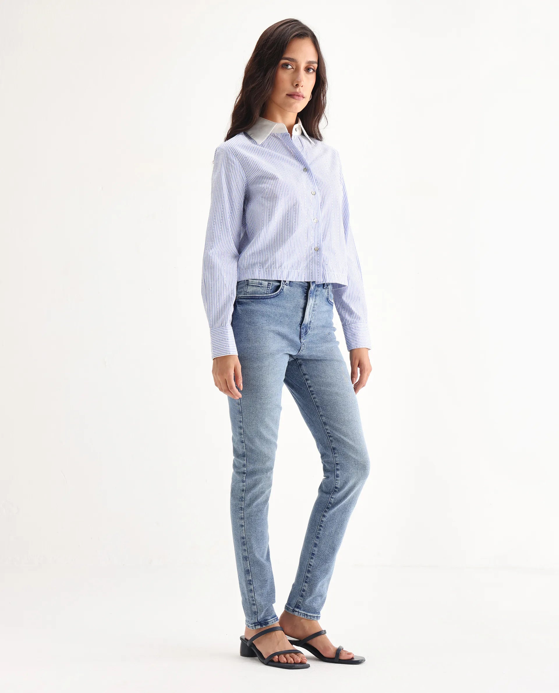 Rareism Women's Zingo Light Blue Cotton Blend Plain Ankle Length Skinny Fit Jeans