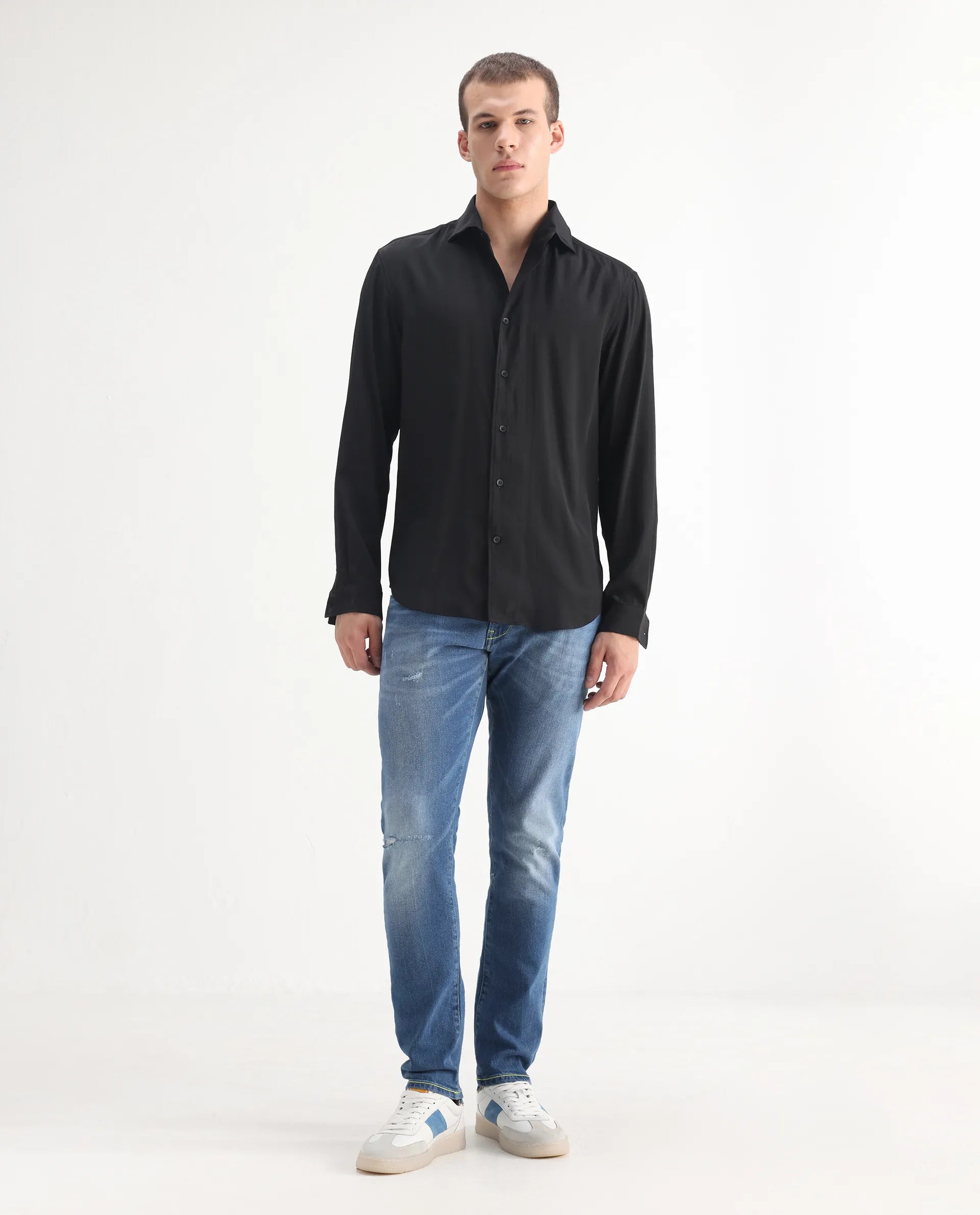 Rare Rabbit Men's Zinon Blue Cotton Blend Plain Hawk Slim Fit Jeans