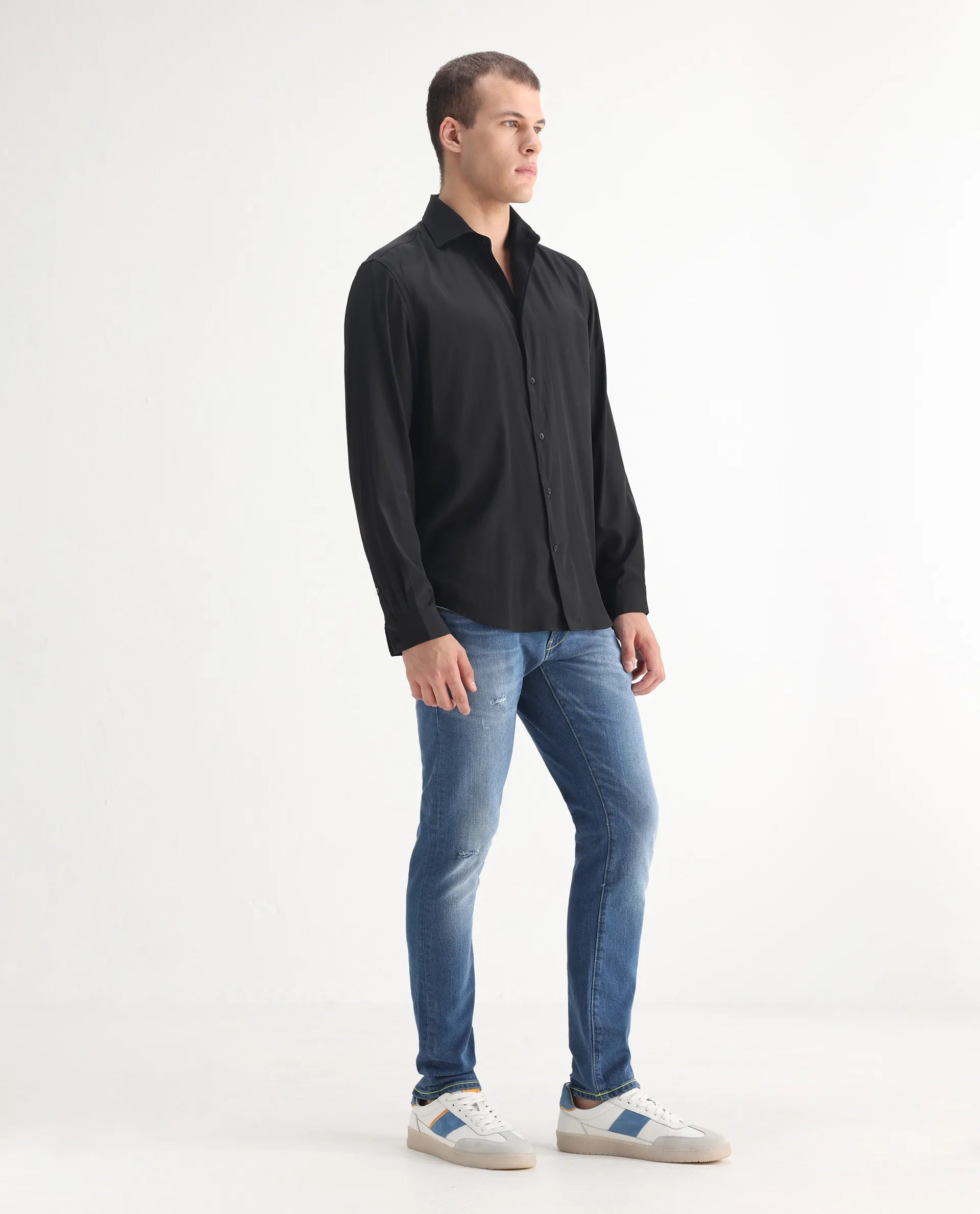 Rare Rabbit Men's Zinon Blue Cotton Blend Plain Hawk Slim Fit Jeans