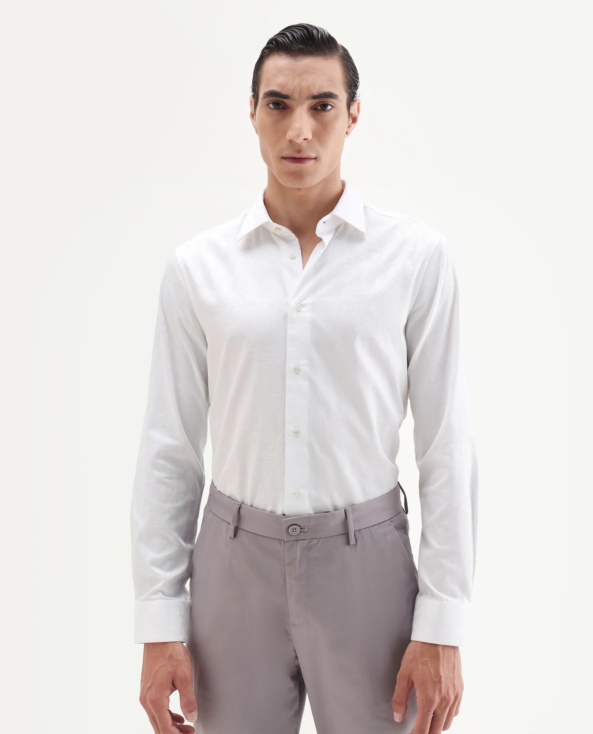 Rare Rabbit Men's Zinq White Cotton Fabric Spread Collar Regular Fit Jacquard Shirt