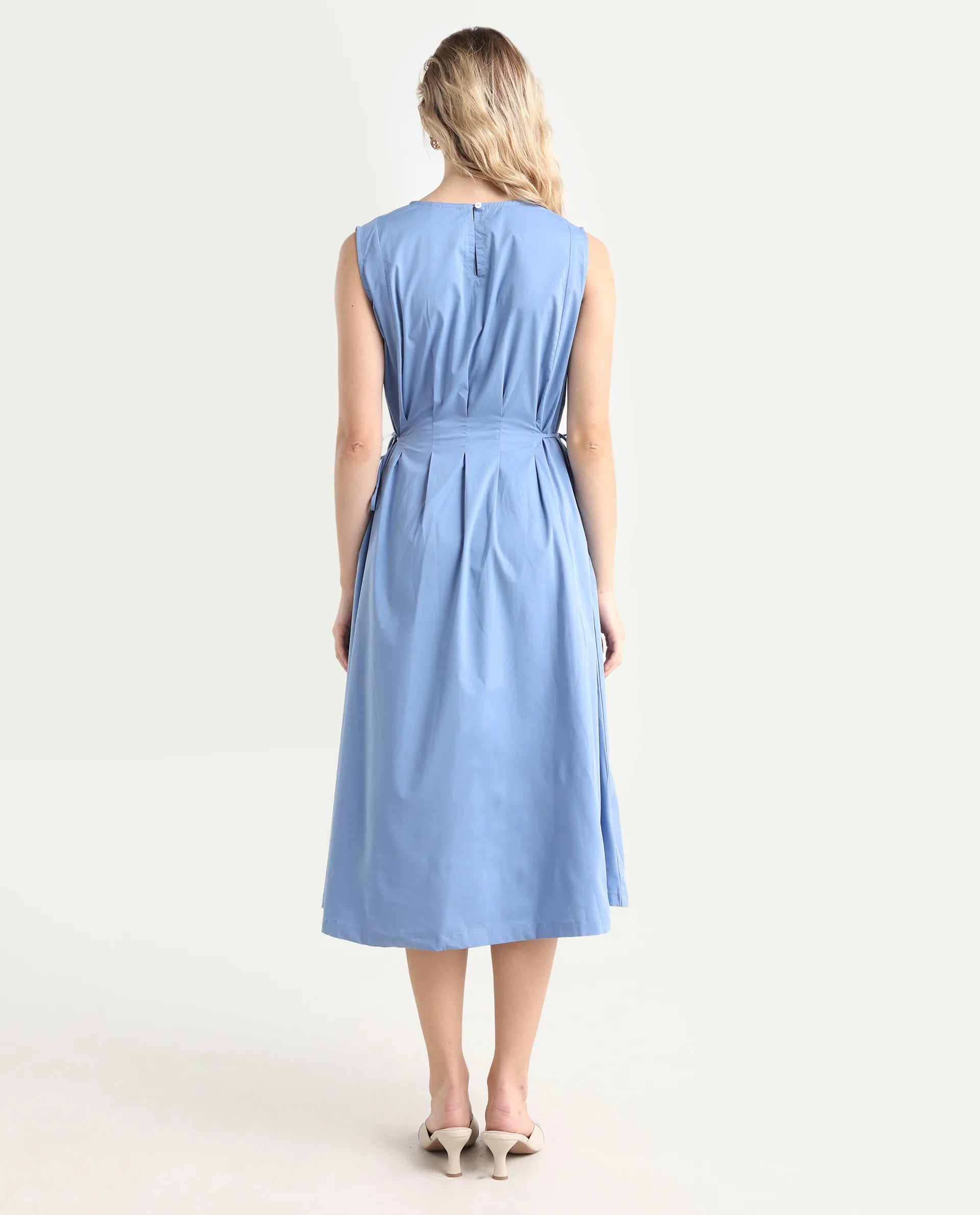 Rareism Women's Zippo Blue Boat Neck Plain Sleeveless Knee Length Regular Fit Dress