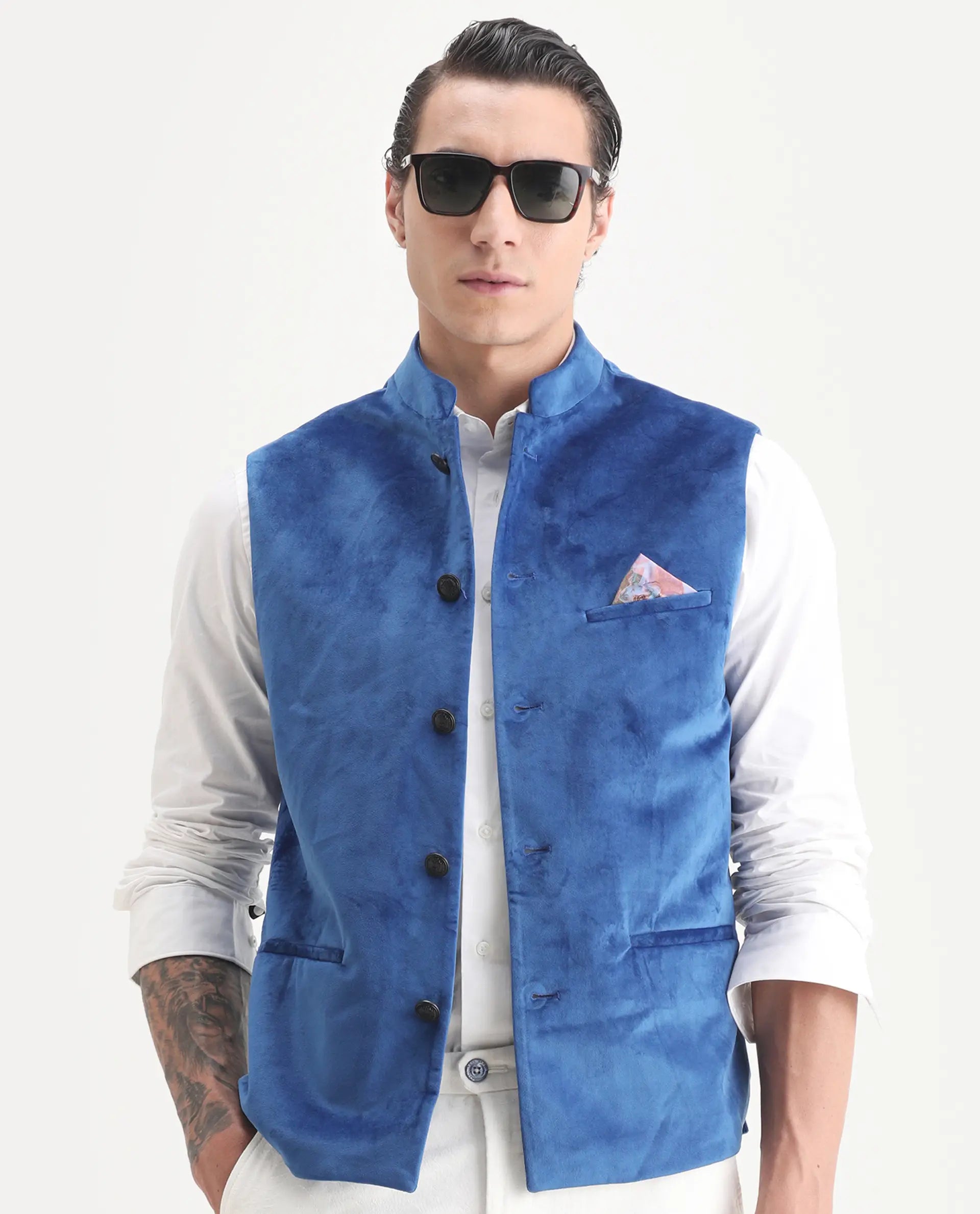 Rare Rabbit Men's Ziva Blue Velvet Plain Tailored Fit Sleeveless Mandarin Collar Bandhgala