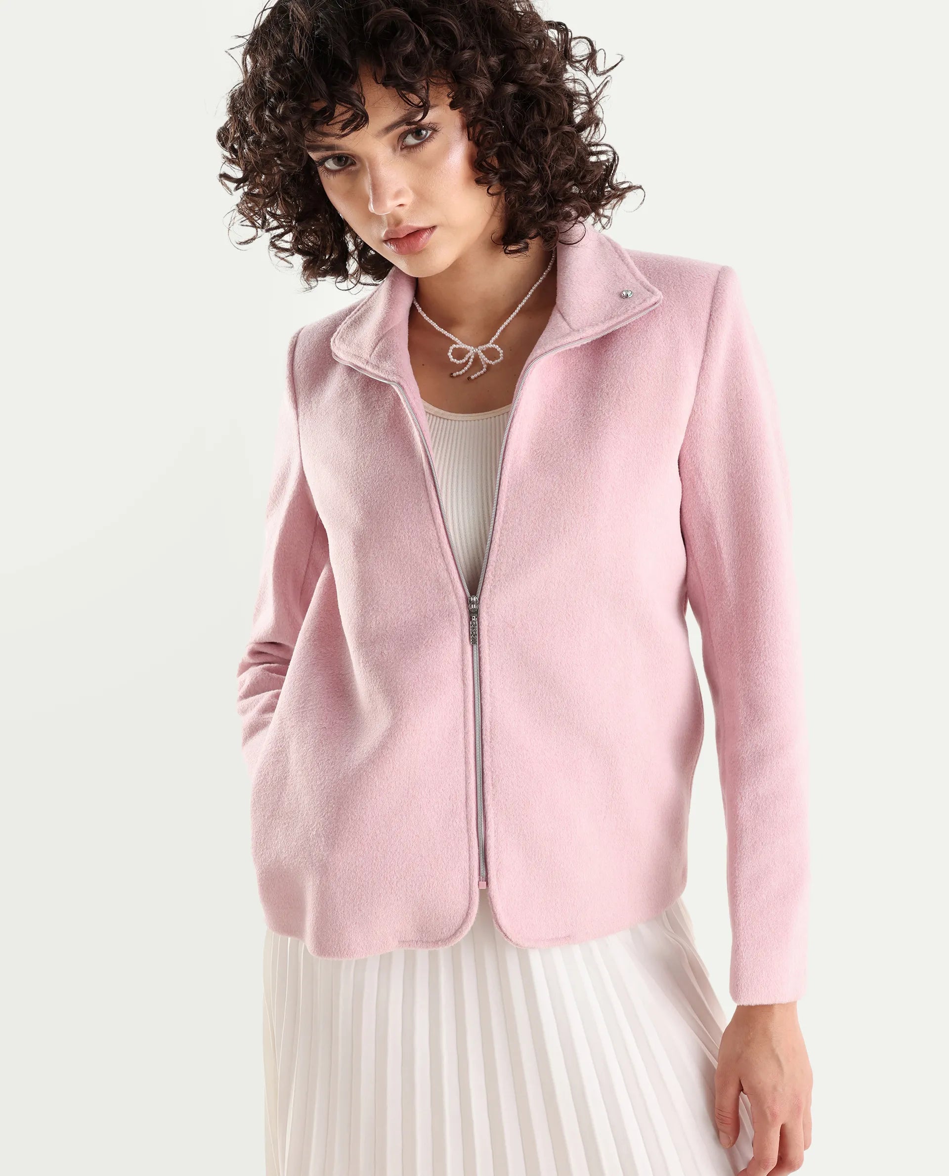 Rareism Women's Zympi Light Pink Stand Collar Plain Cuffed Sleeve Boxy Rareism Women's Zympi Light Pink Stand Collar Plain Cuffed Sleeve Boxy