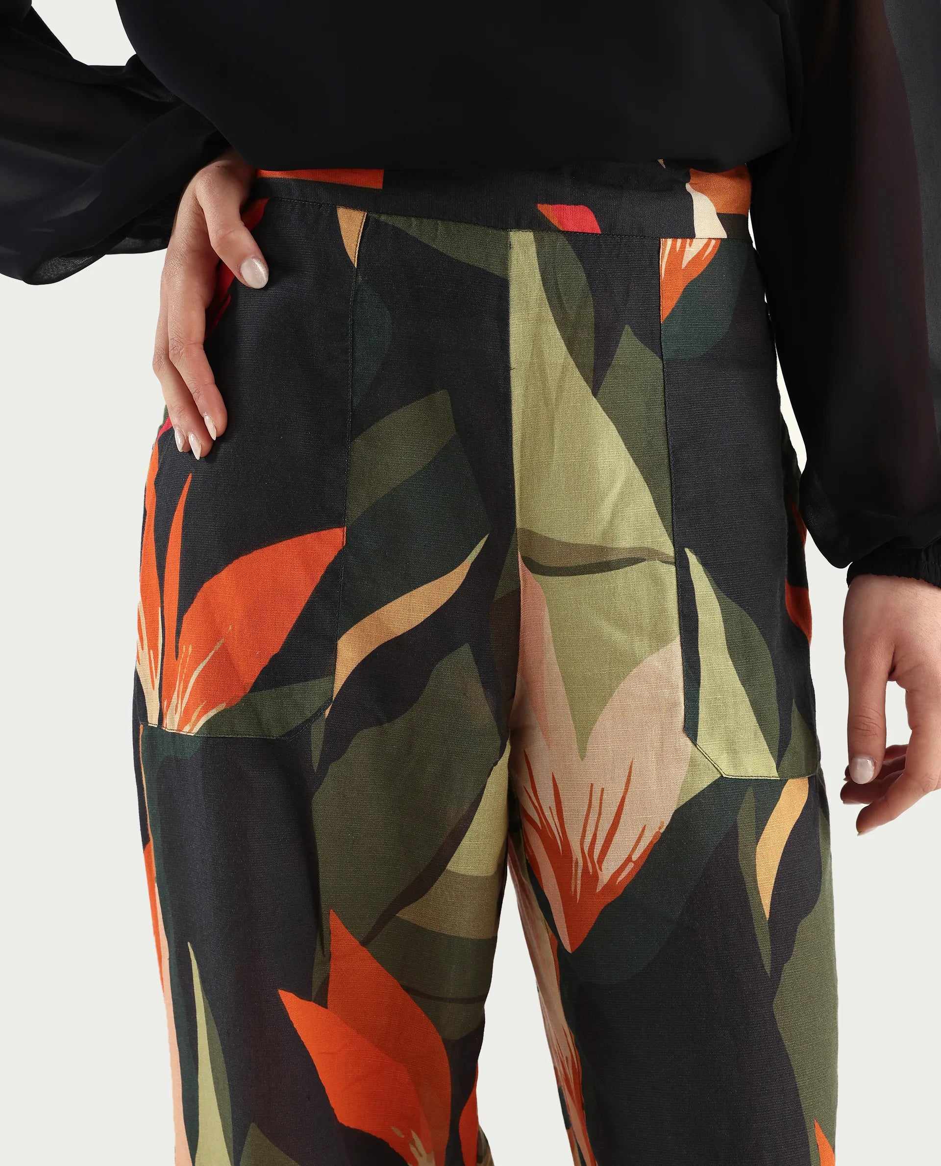 Rareism Women's Agenia-B Pastel Multi Cotton Blend Abstract Print Ankle Length Wide Trouser