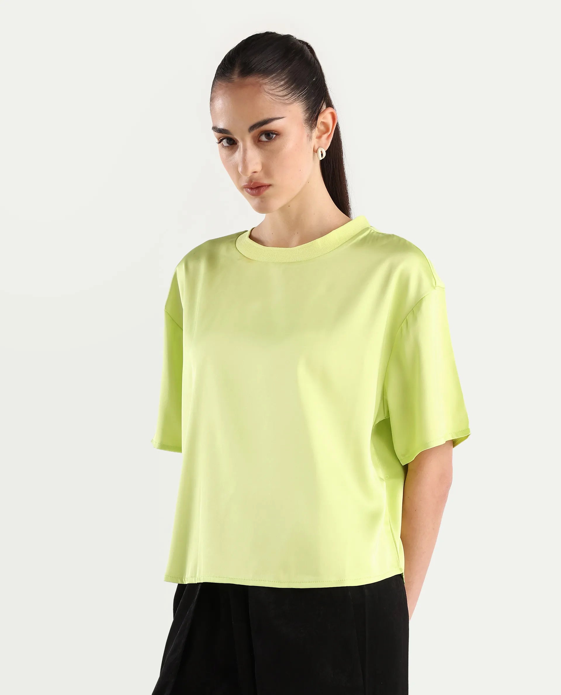 Rareism Women's Akiya Green Polyester Ribbed Collar Plain Boxy Fit Top