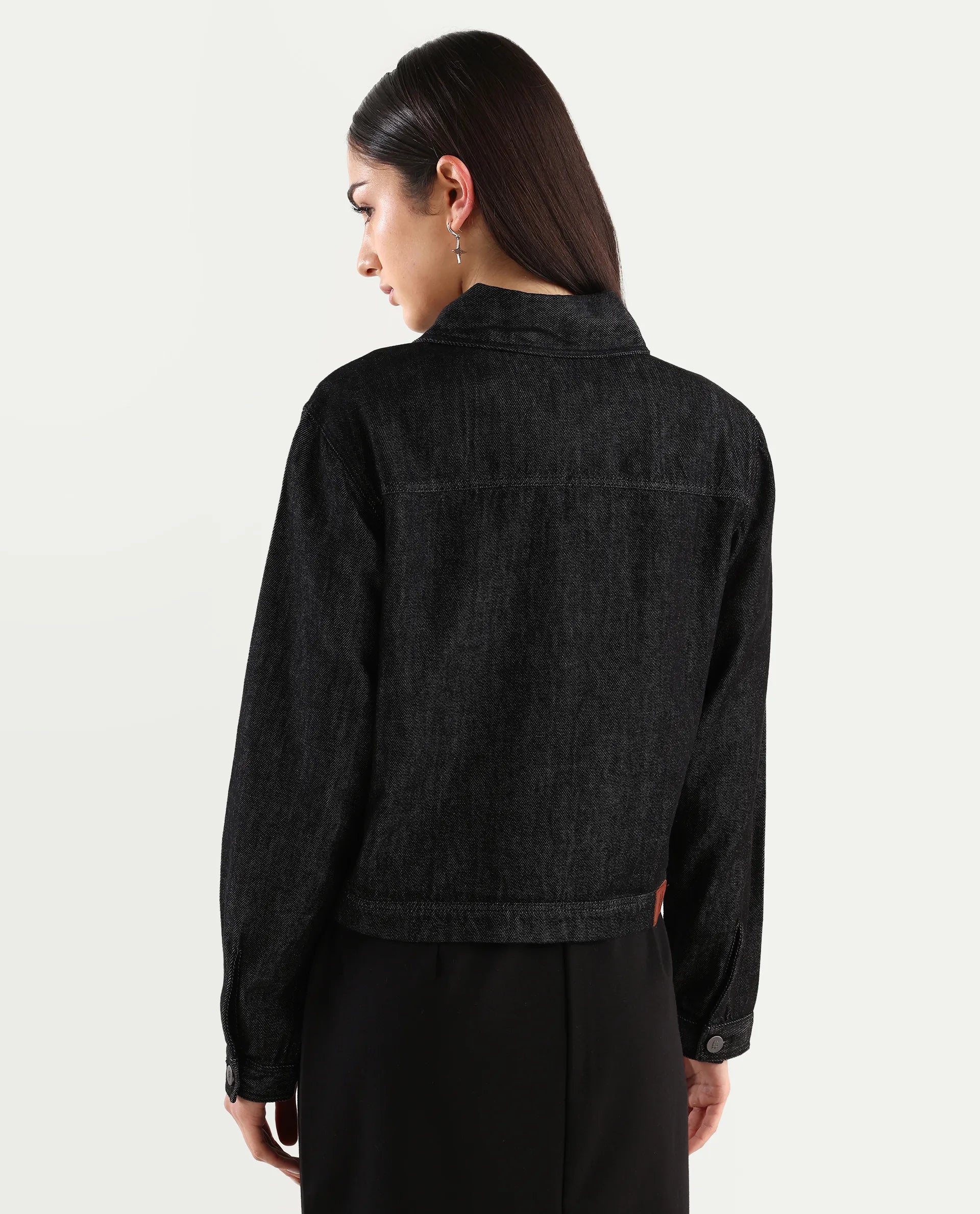 Rareism Women's Allin Black Cotton Drop Collar Plain Cuffed Sleeve Regular Fit Jacket