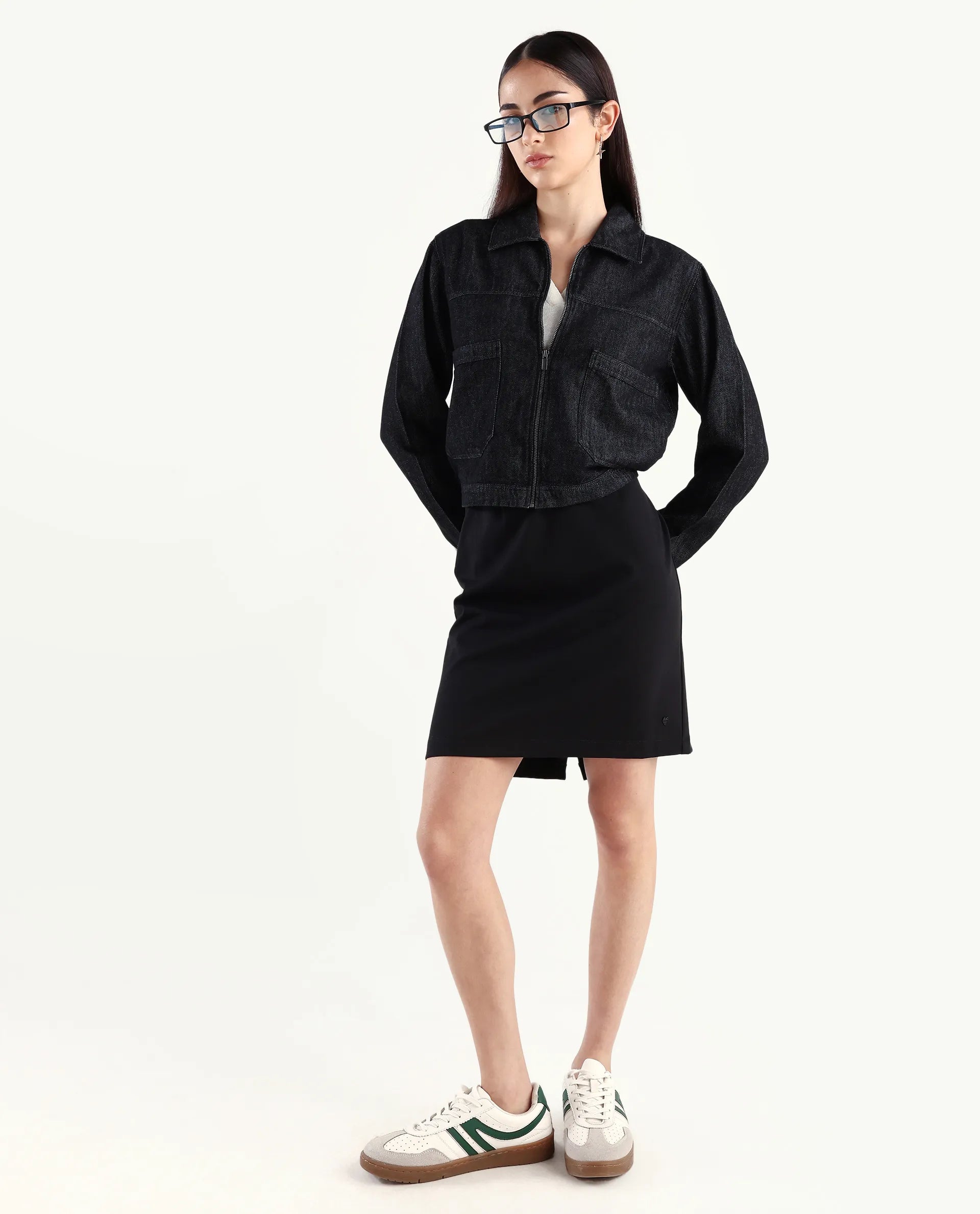 Rareism Women's Allin Black Cotton Drop Collar Plain Cuffed Sleeve Regular Fit Jacket