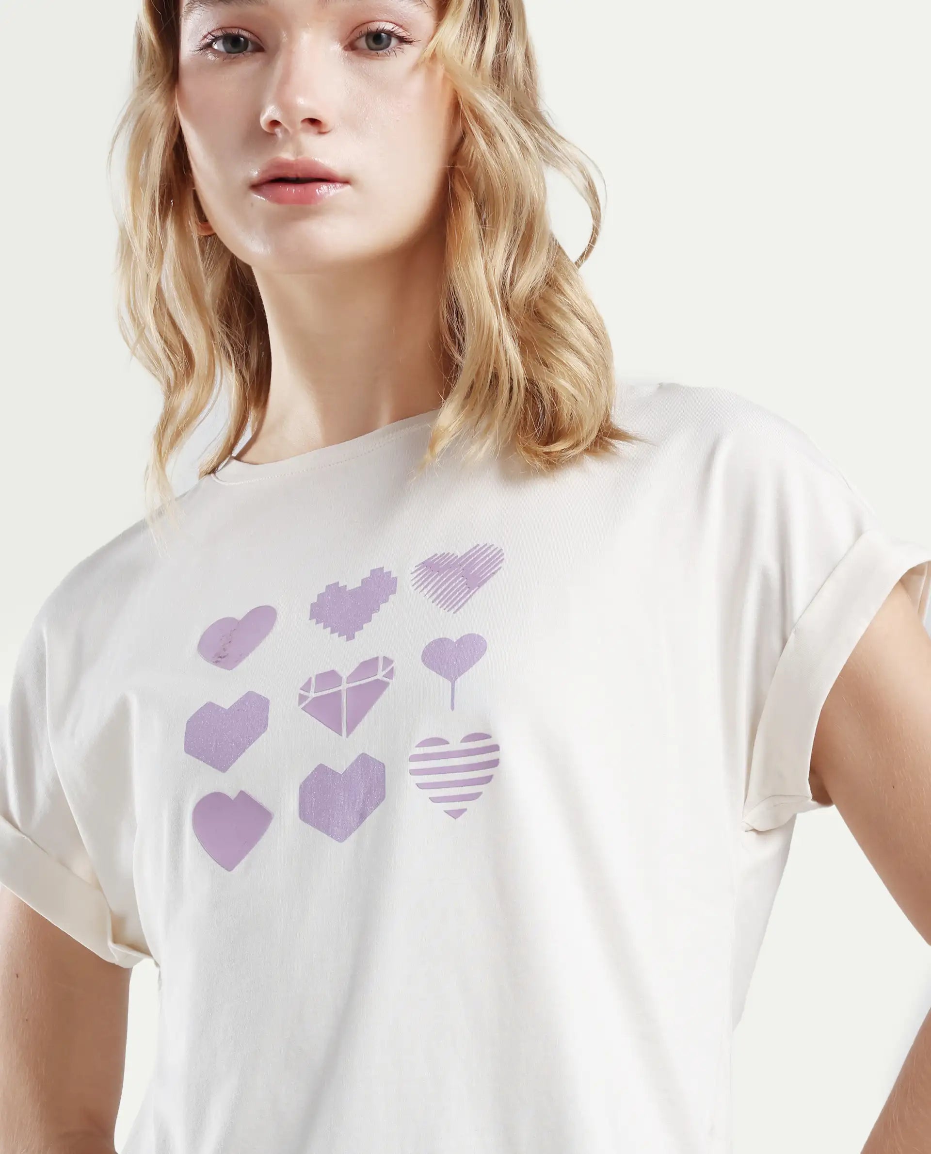 Rareism Women's Antilot Off White Cotton Blend Crew Neck Graphic Print Extended Sleeves Regular Fit T-Shirt