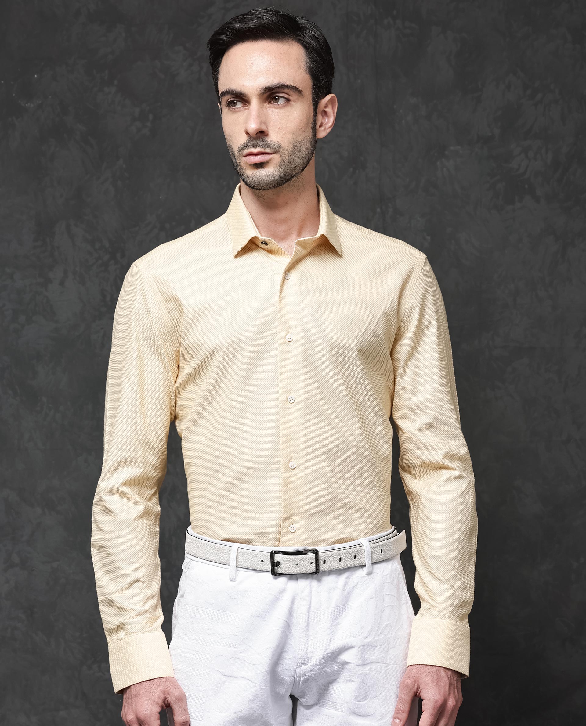 Rare Rabbit Mens Astron Pastel Yellow Full Sleeve Solid Dobby Shirt