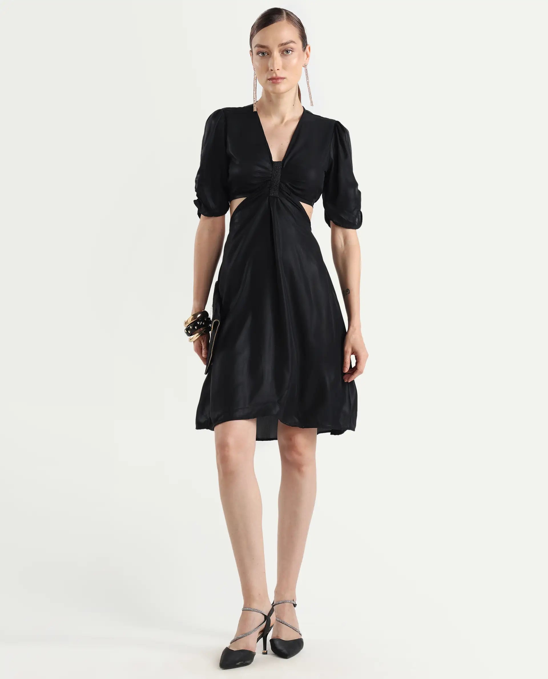 Buy Besman - Black Plain Knee Length Dress| Rareism Buy Besman - Black Plain Knee Length Dress| Rareism