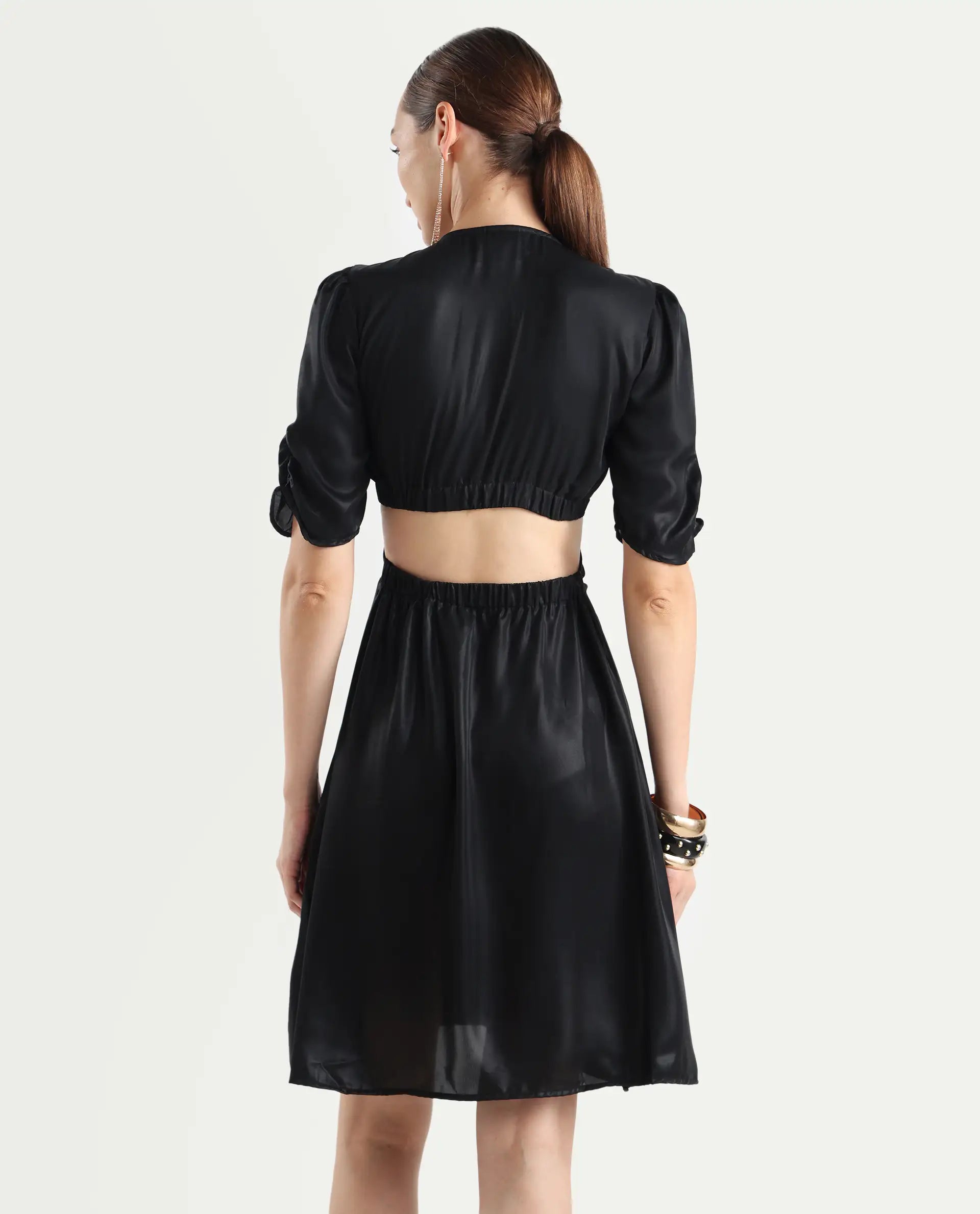 Rareism Women's Besman Black Polyester V-Neck Plain Balloon Sleeve Knee Length Fit And Flare Dress