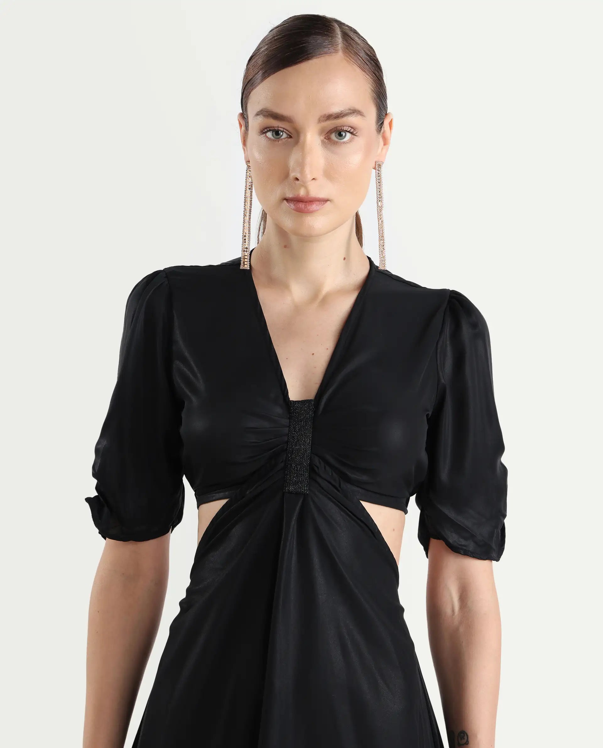 Rareism Women's Besman Black Polyester V-Neck Plain Balloon Sleeve Knee Length Fit And Flare Dress