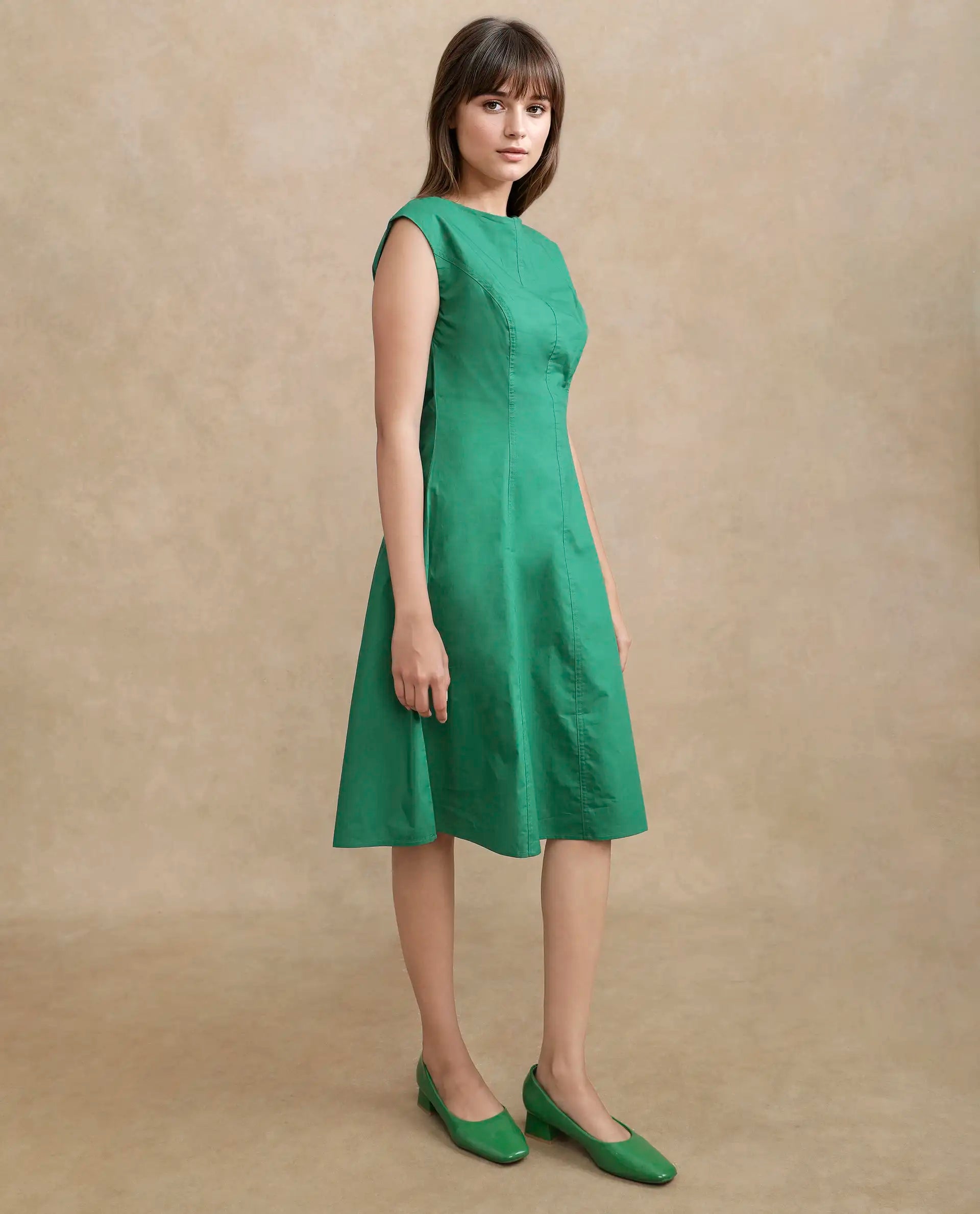 Rareism Women's Bhlaski Green Cotton Round Neck Plain Sleeveless Knee Length Straight Fit Dress