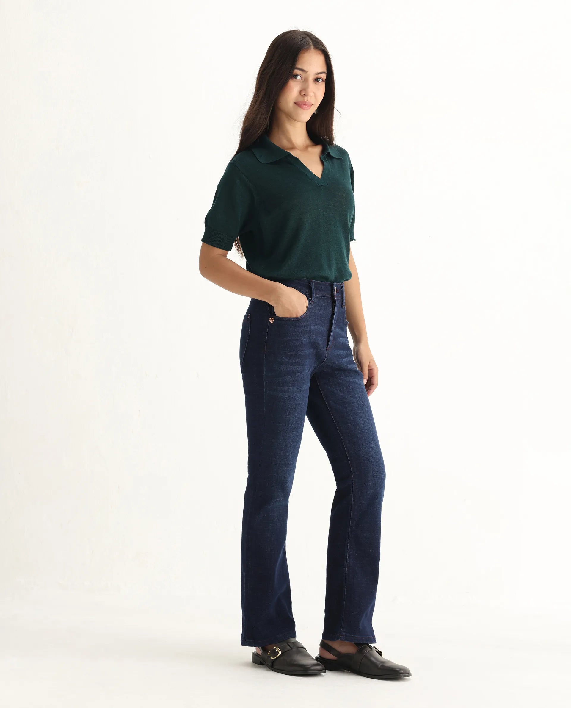 Rareism Women's Booter Blue Cotton Blend Plain Ankle Length CLASSIC BOOTCUT Jeans