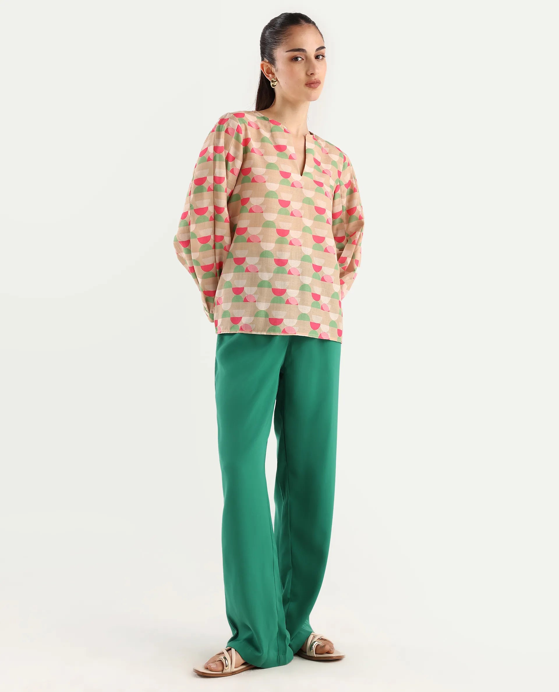 Rareism Women's Buell Green Polyester Plain Ankle Length Straight Fit Trouser