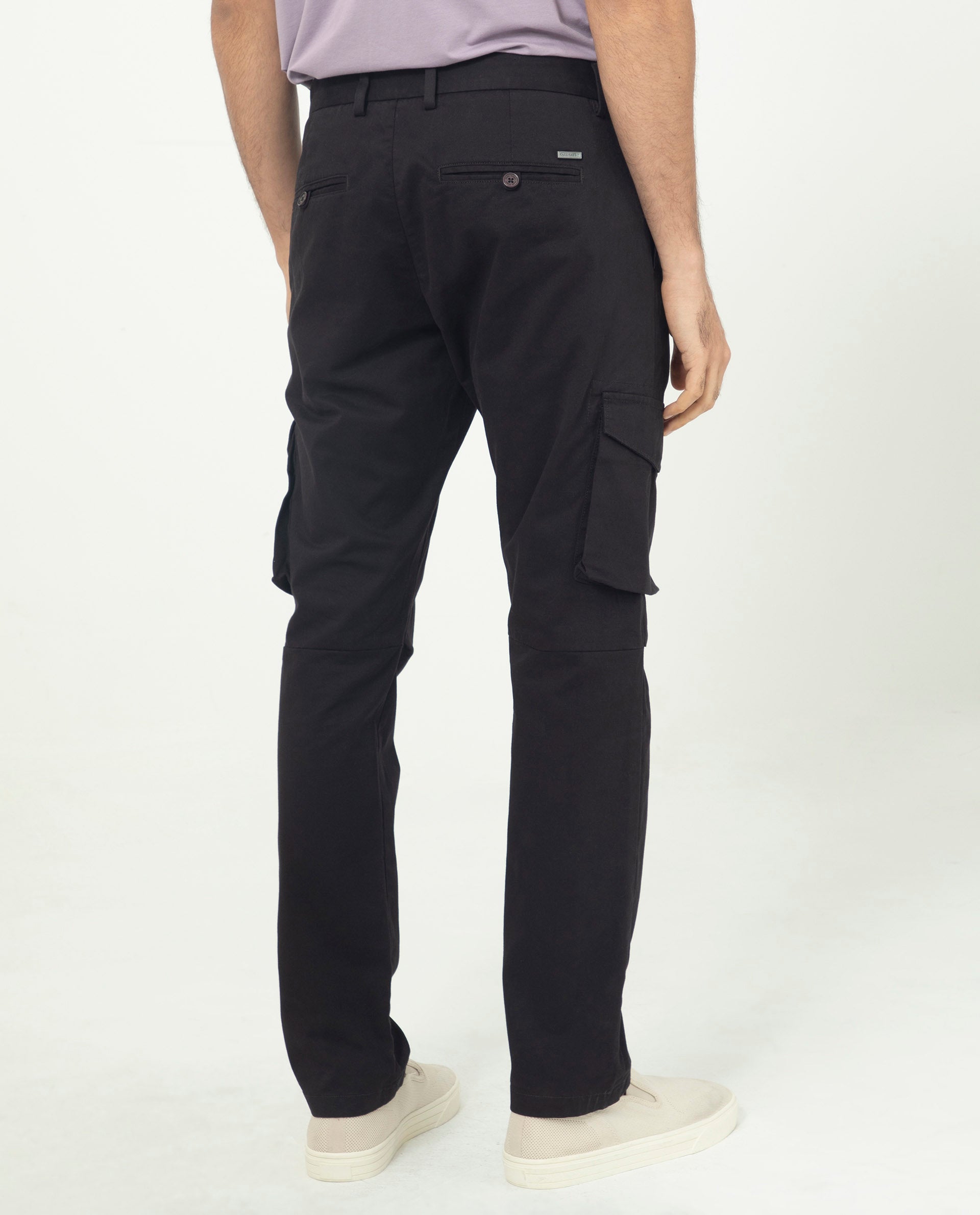 Men Letter Patched Cargo Trousers | Pants outfit men, Cargo pants outfit,  Khaki cargo pants