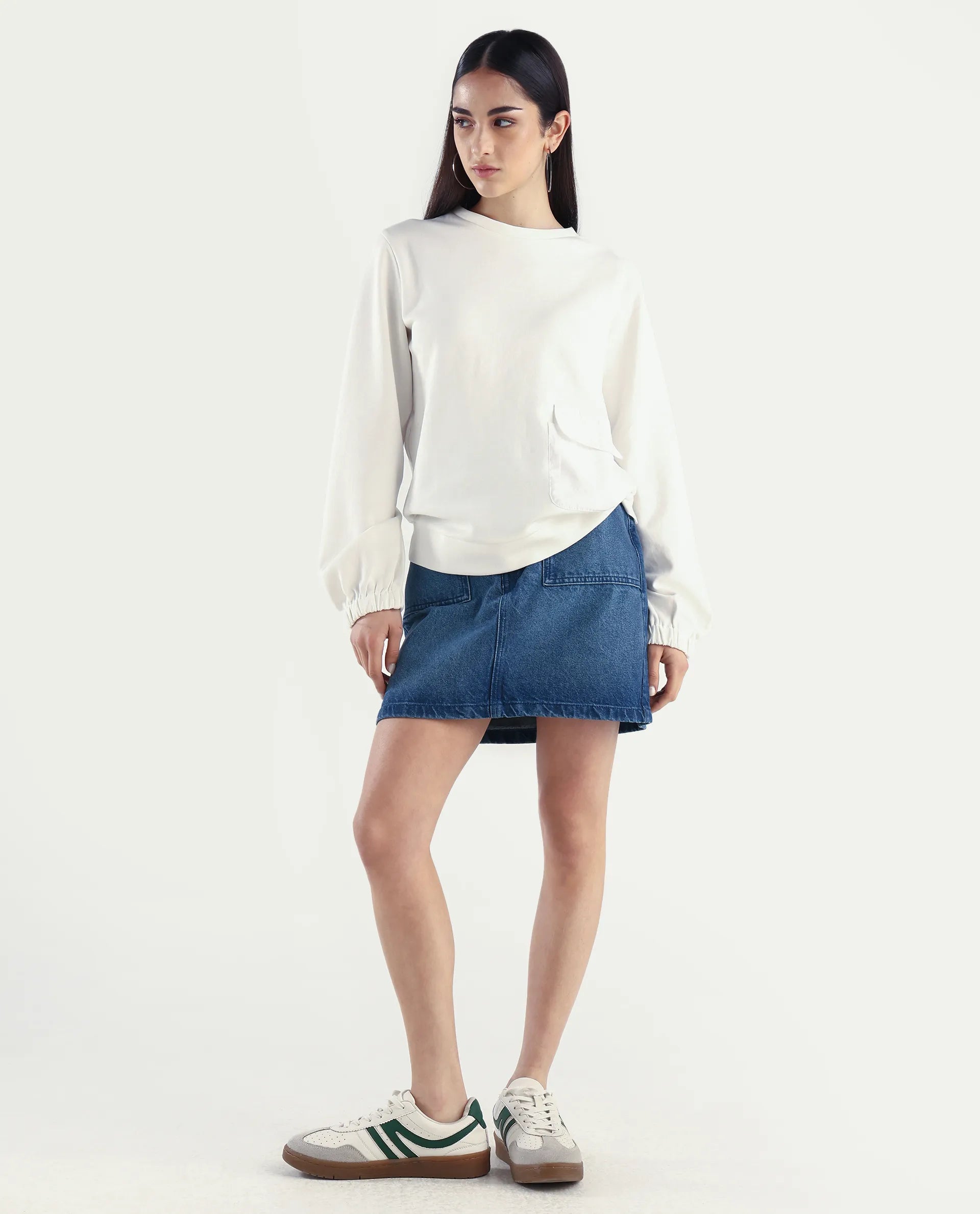 Rareism Women's Century Off White Cotton Blend Crew Neck Plain Relaxed Fit Sweatshirt