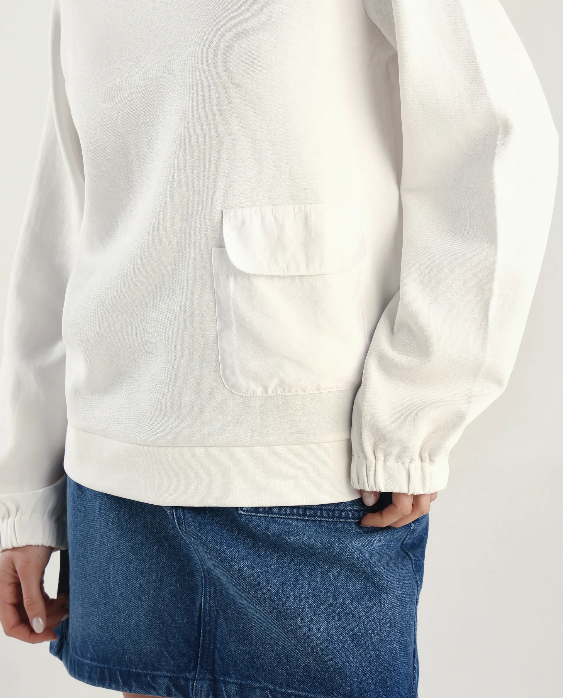 Rareism Women's Century Off White Cotton Blend Crew Neck Plain Relaxed Fit Sweatshirt