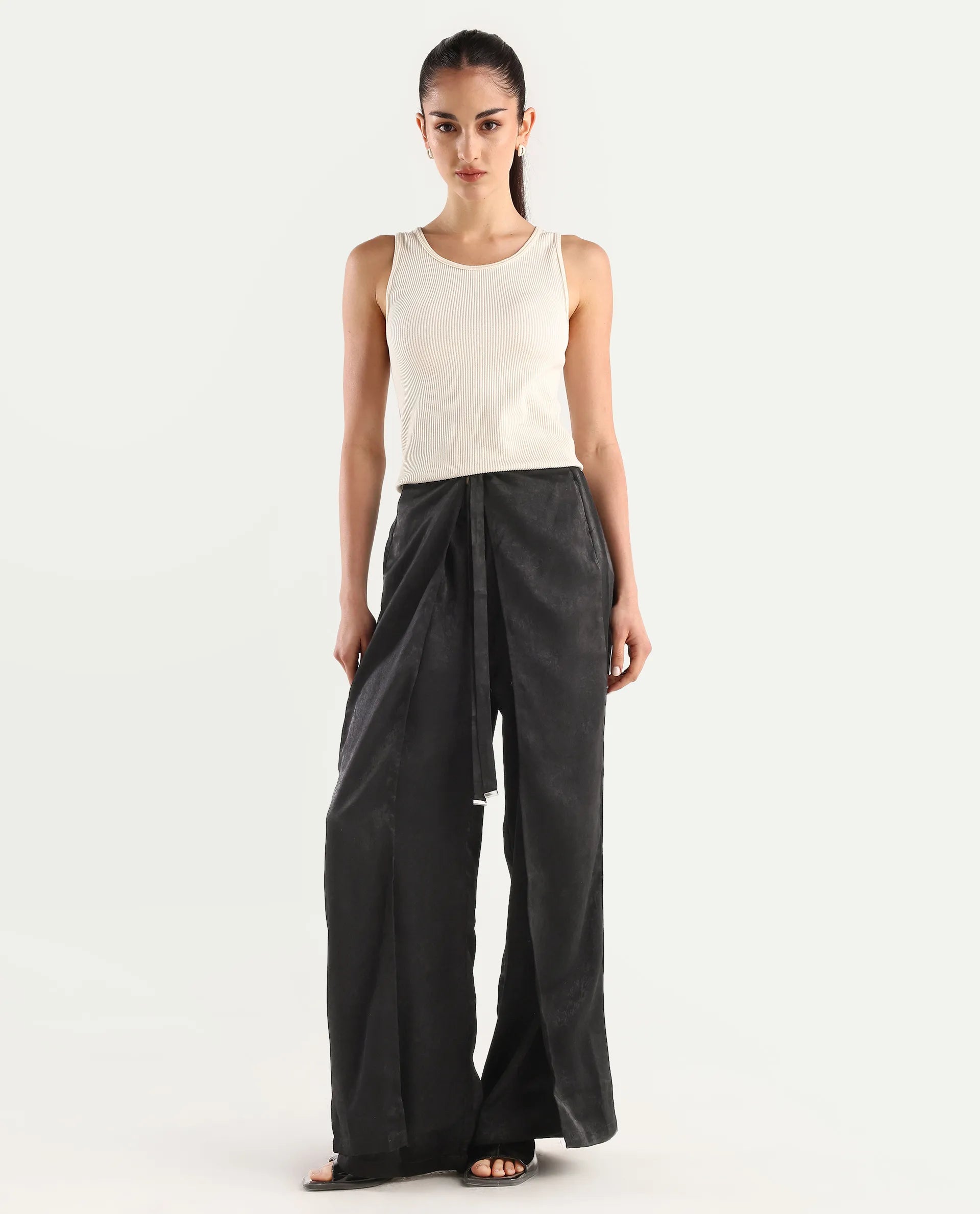 Rareism Women's Colet Black Polyester Plain Ankle Length Wide Trouser