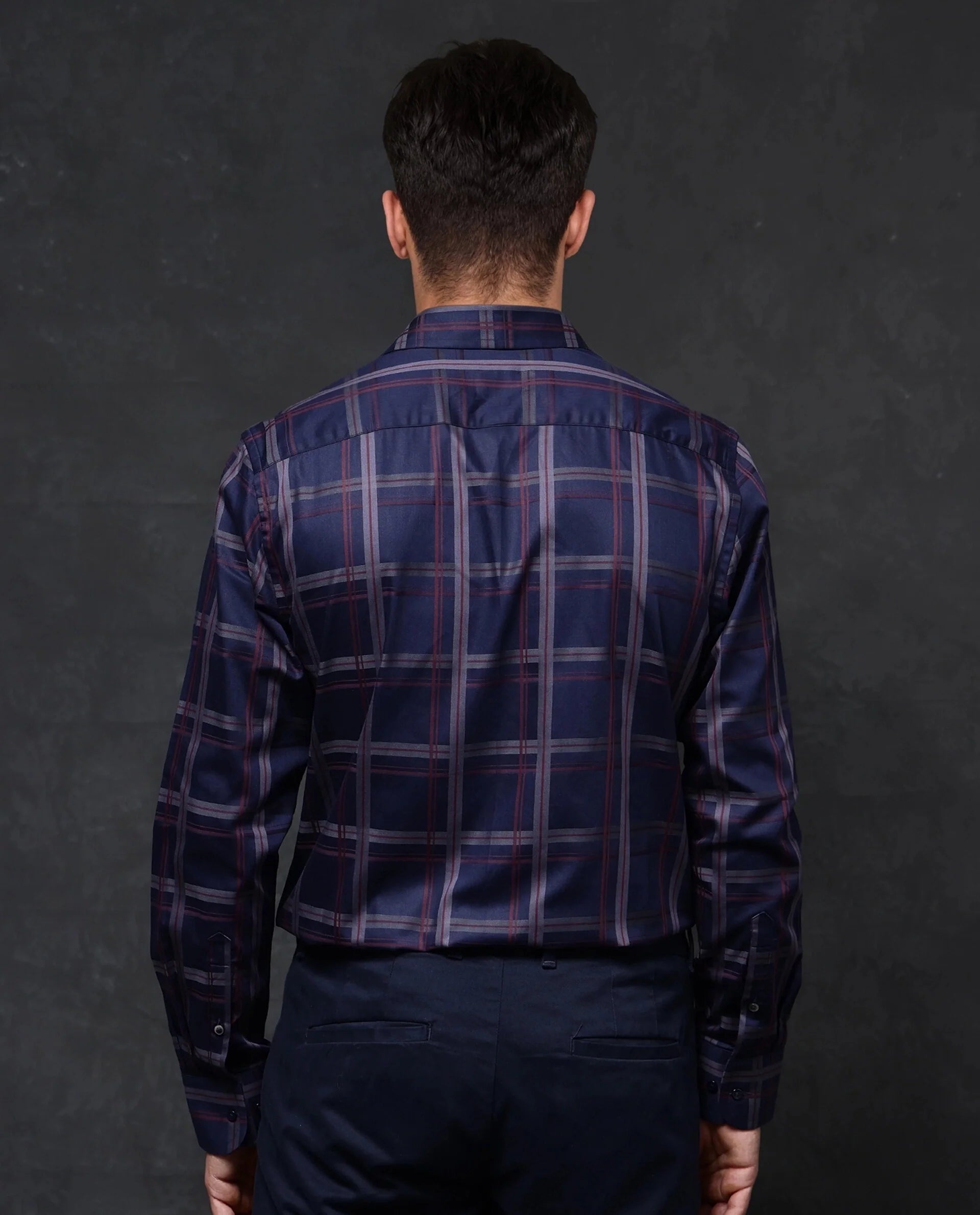 Rare Rabbit Men Cott Navy Cotton Fabric Full Sleeve Collared Neck Button Closure Regular Fit Checks Shirt