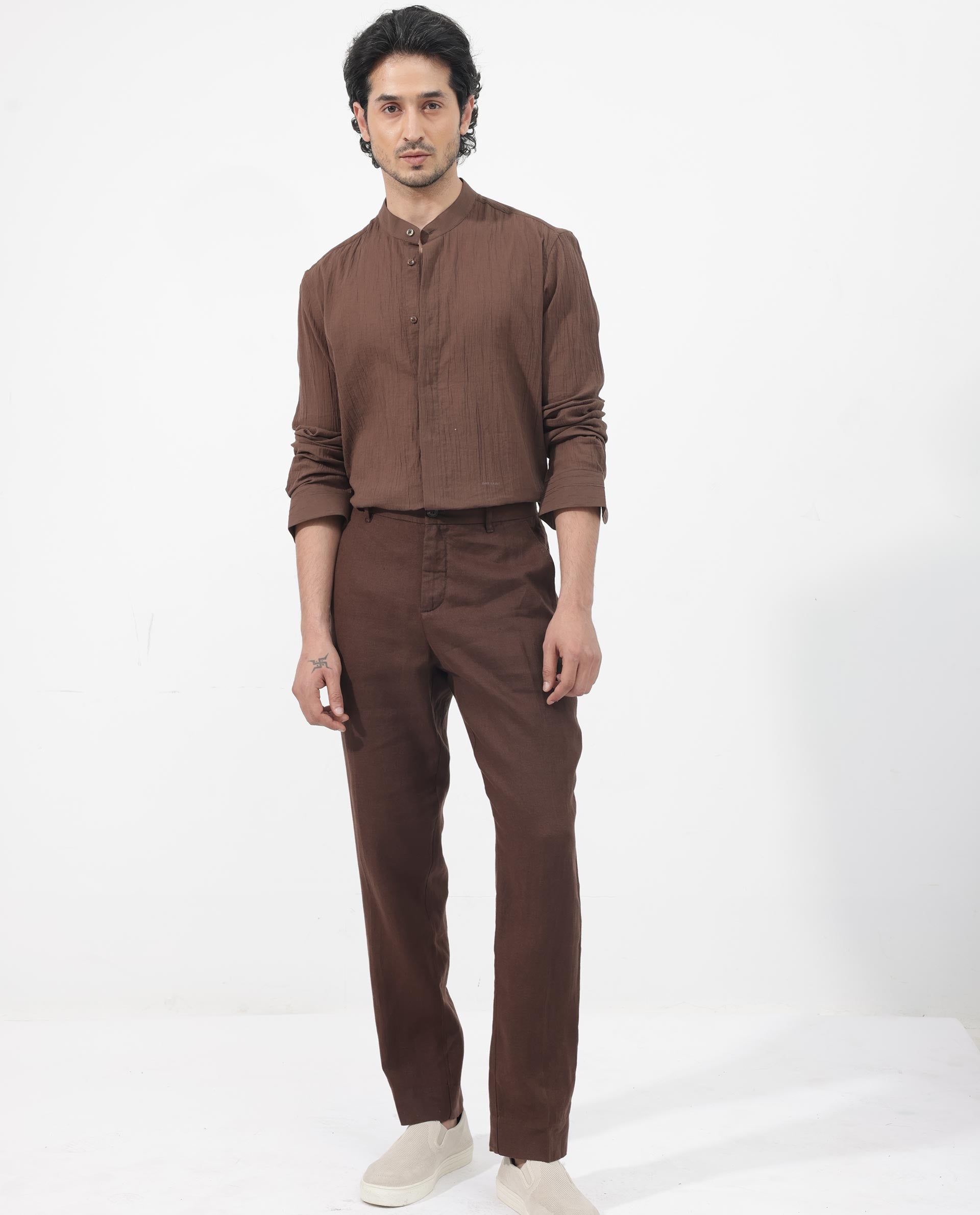 Rare Rabbit Men's Crinkle LS Brown Cotton Fabric Mandarin Collar Full Sleeves Solid Crinkle Effect Solid Shirt