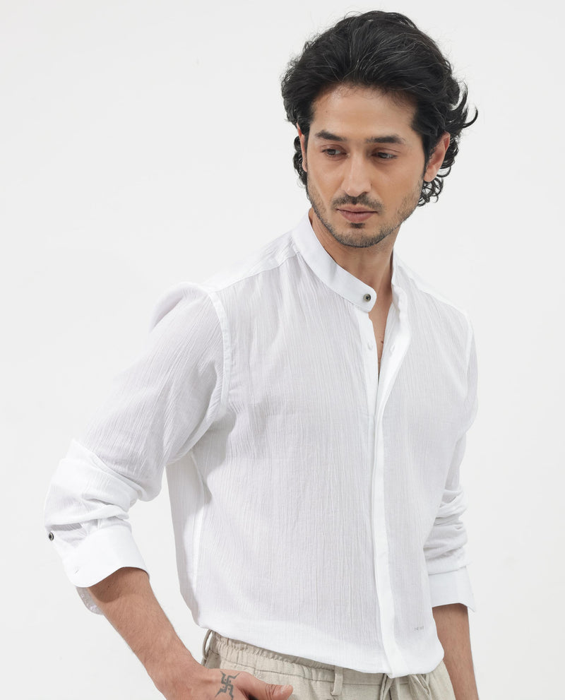 Rare Rabbit Men's Crinkle LS White Cotton Fabric Mandarin Collar Full Sleeves Solid Crinkle Effect Shirt