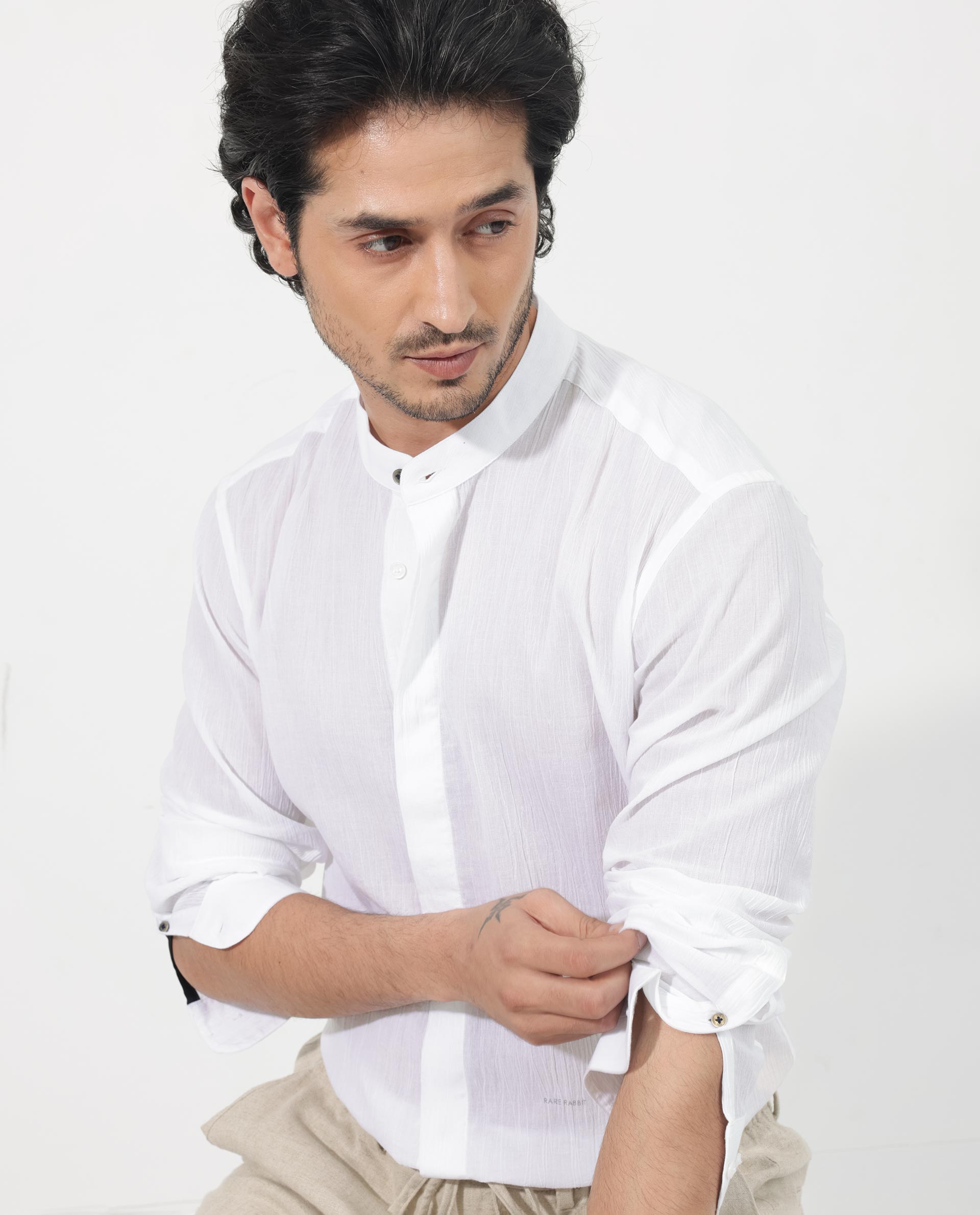 Rare Rabbit Men's Crinkle LS White Cotton Fabric Mandarin Collar Full Sleeves Solid Crinkle Effect Shirt