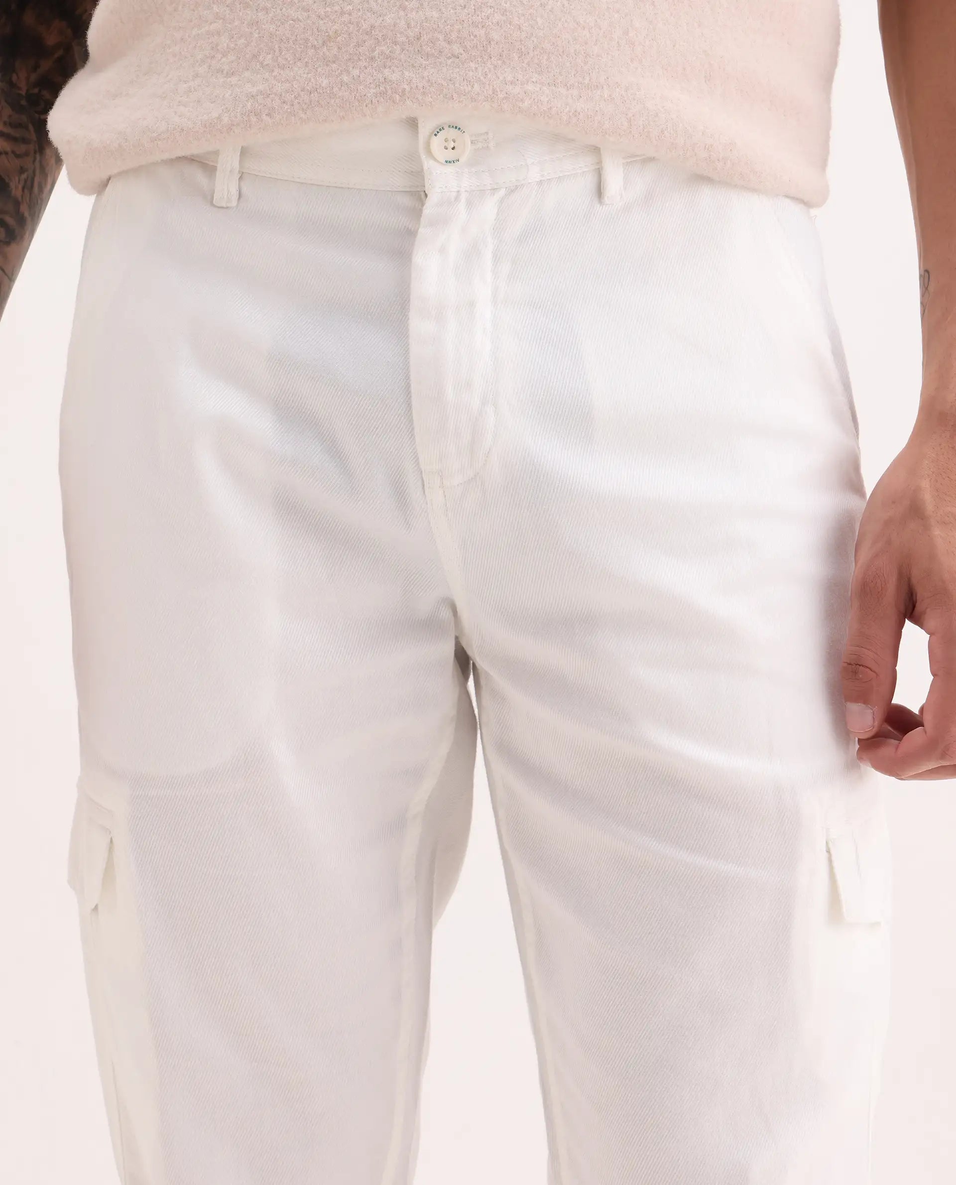 Rare Rabbit Men's Curon Off White Cotton Plain Regular Fit Trouser