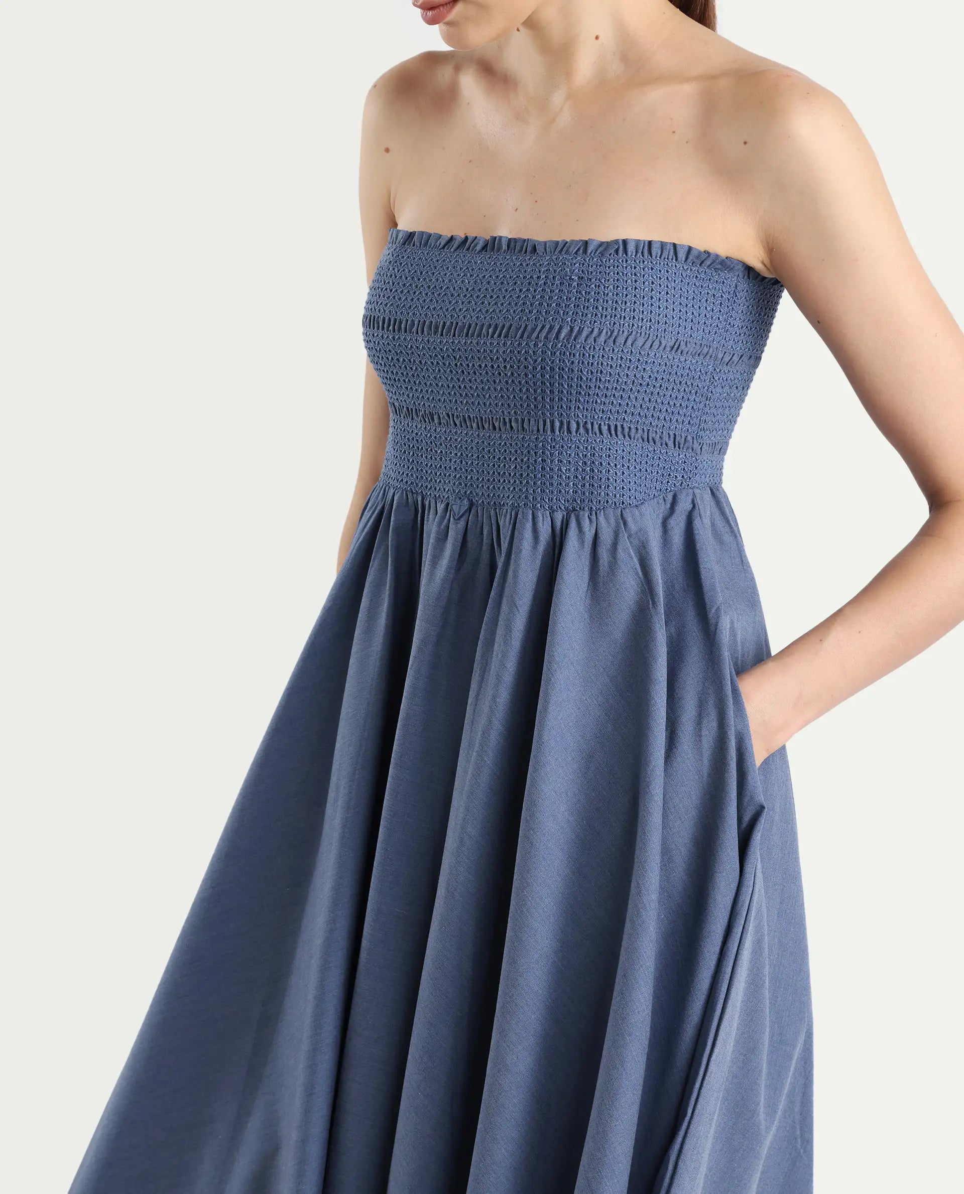 Rareism Women's Detreve Dark Blue Polyester Shoulder Strap Plain Sleeveless Midi Fit And Flare Dress