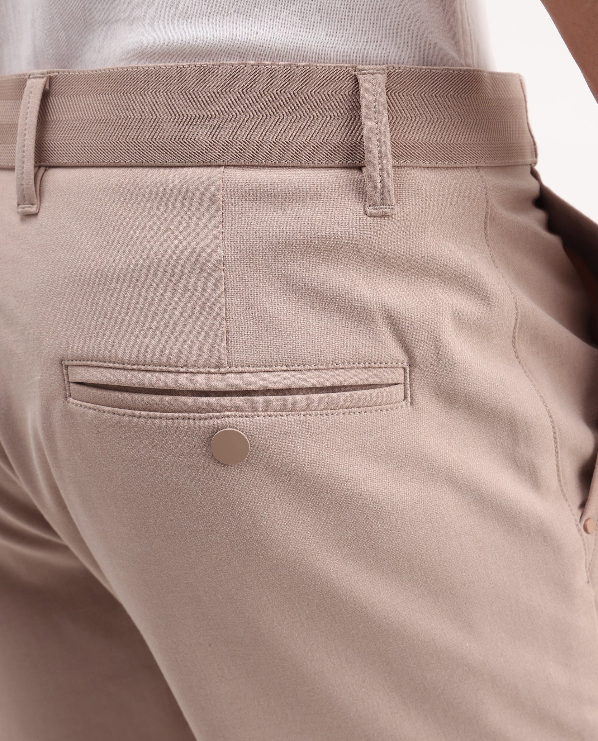 Rare Rabbit Men's Drivo Peach Cotton Blend Plain Regular Fit Shorts