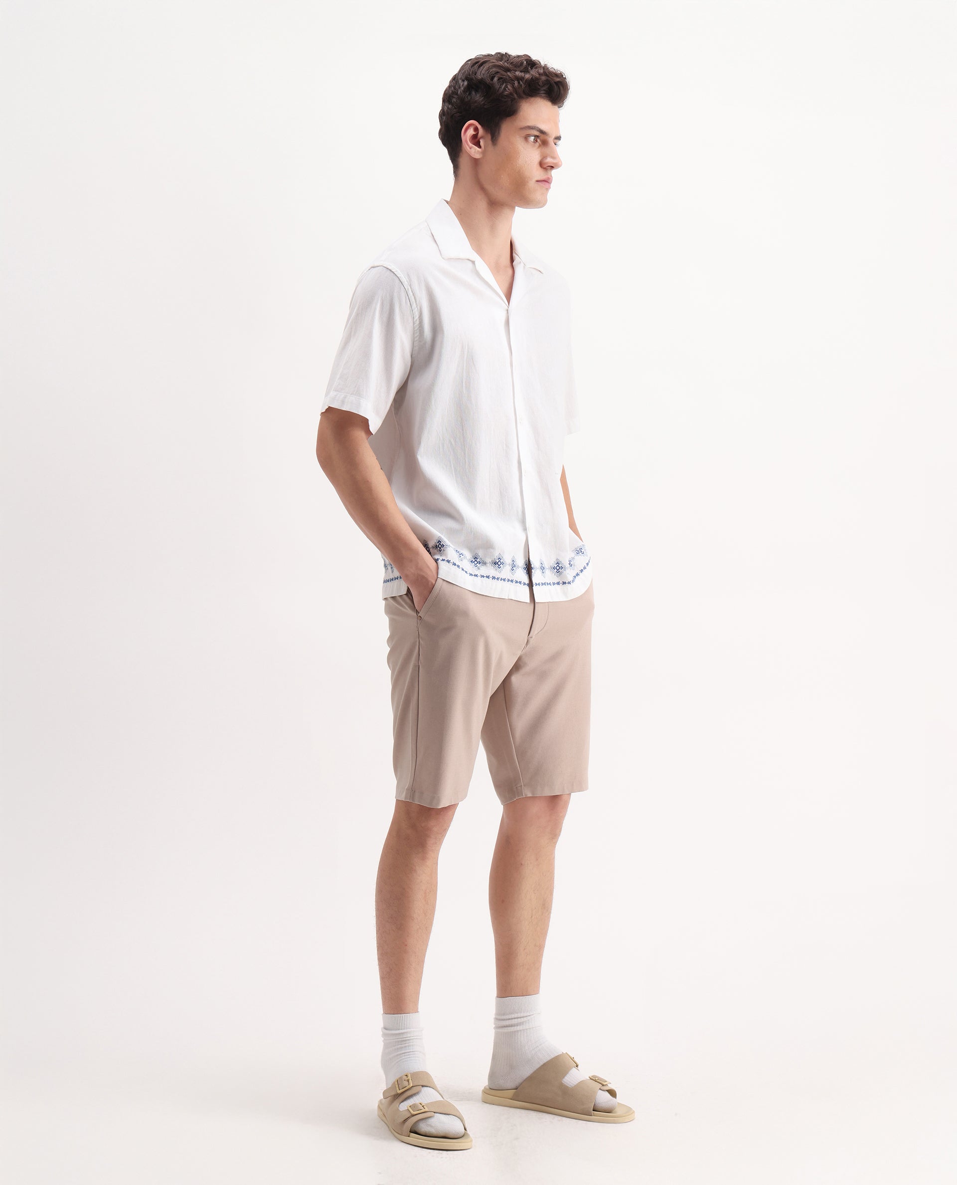 Rare Rabbit Men's Drivo Peach Cotton Blend Plain Regular Fit Shorts