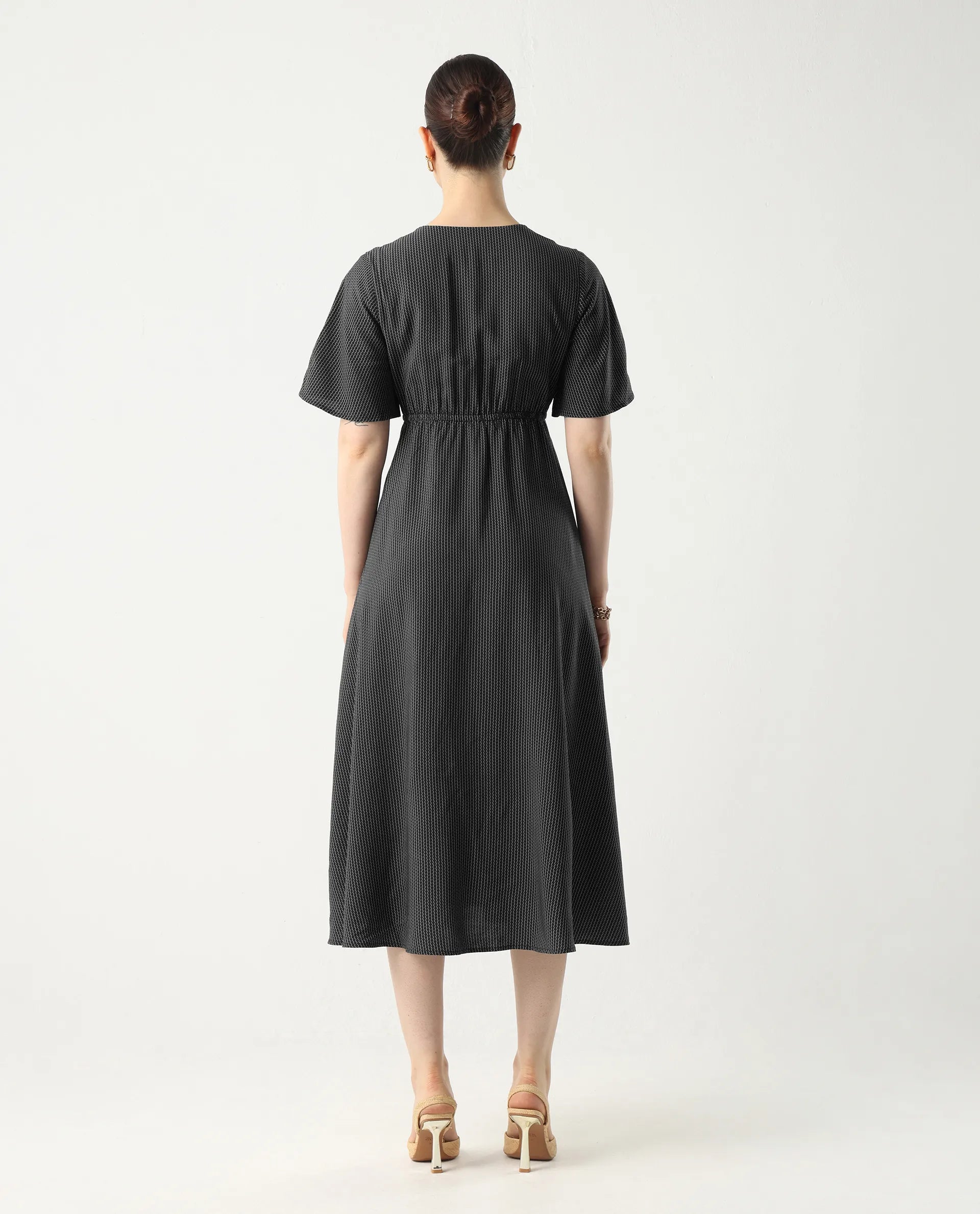 Rareism Women's Eloys Black Viscose V-Neck Flared Printed Midi Dress