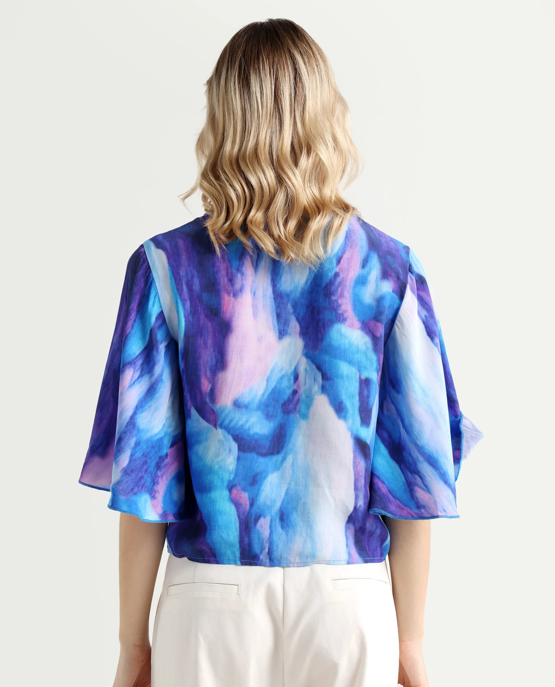 Rareism Women's Eltop Blue Polyester V-Neck Abstract Print Flared Sleeve Crop Relaxed Fit Top