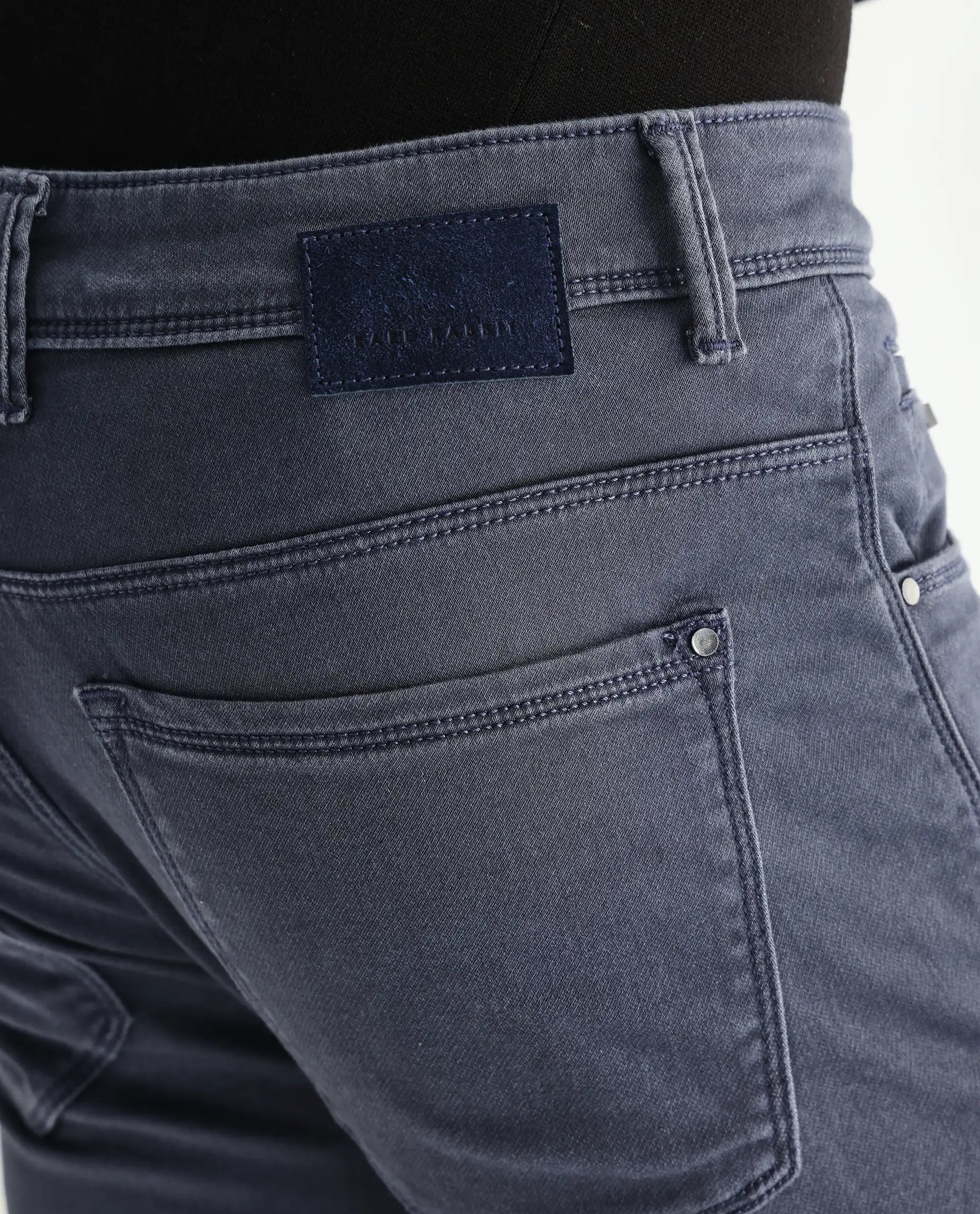 Rare Rabbit Men's Essen Light Purple Cotton Plain Hawk Slim Fit Jeans