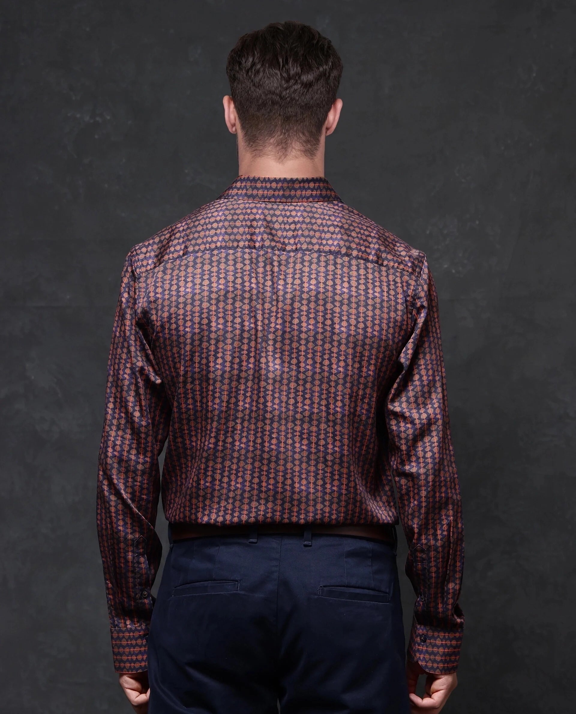 Rare Rabbit Men Flux Dark Purple Full Sleeve Button Closure Regular Fit Geometric Print Shirt