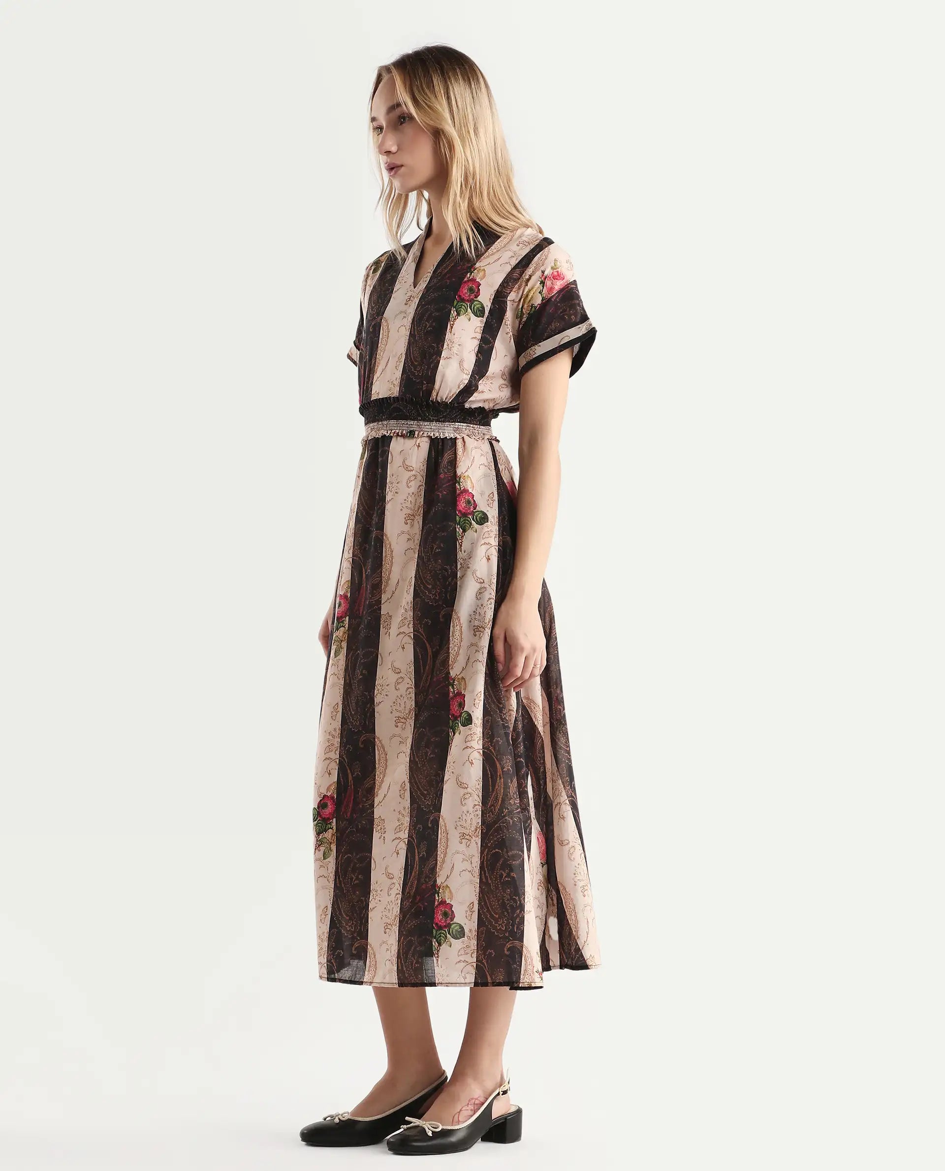 Rareism Women's Frost Olive Cotton V-Neck Paisley Print Extended Sleeves Midi A-Line Dress