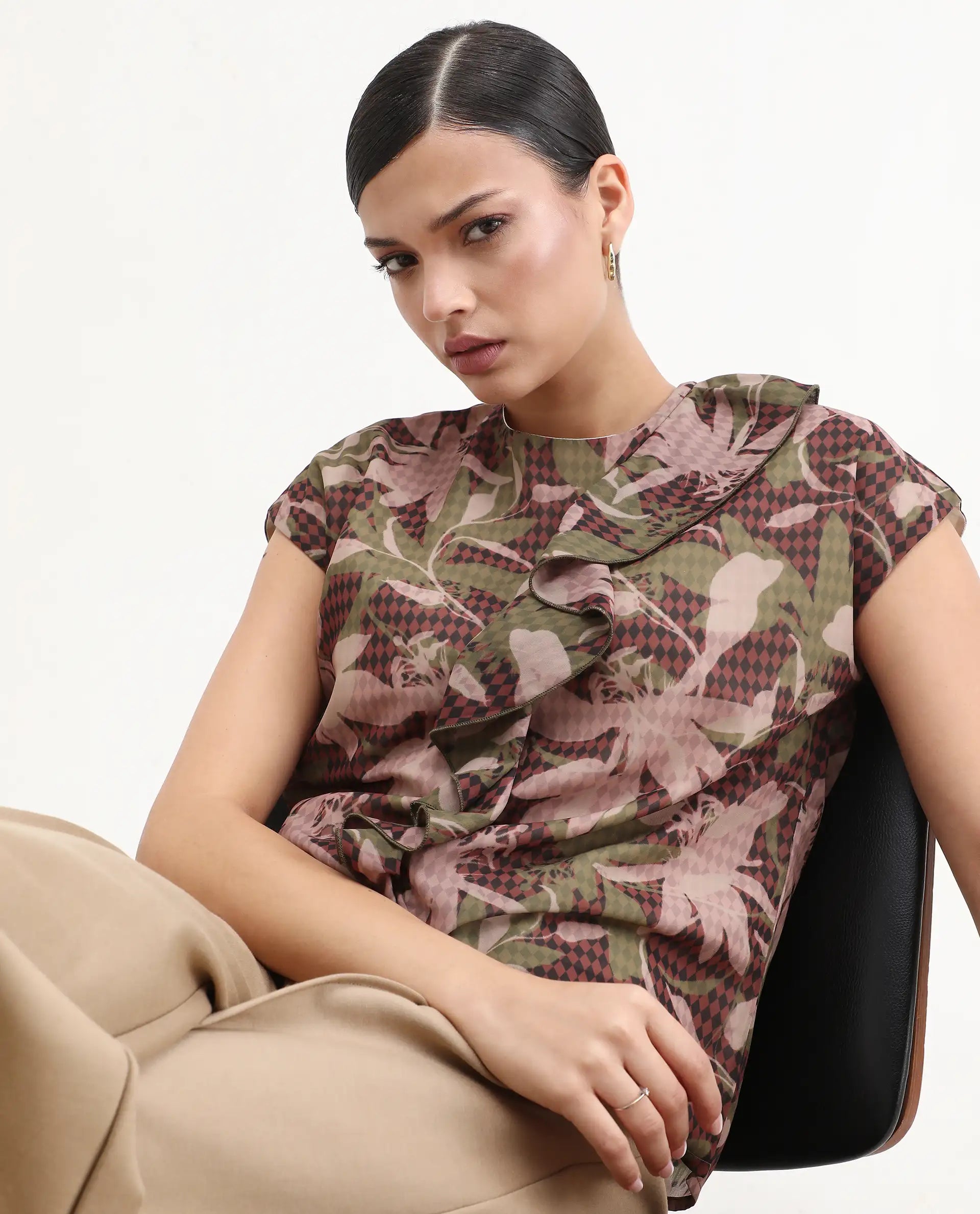 Rareism Women's Ginga Multi Polyester Crew Neck Leaf Print Extended Sleeves Regular Fit Top