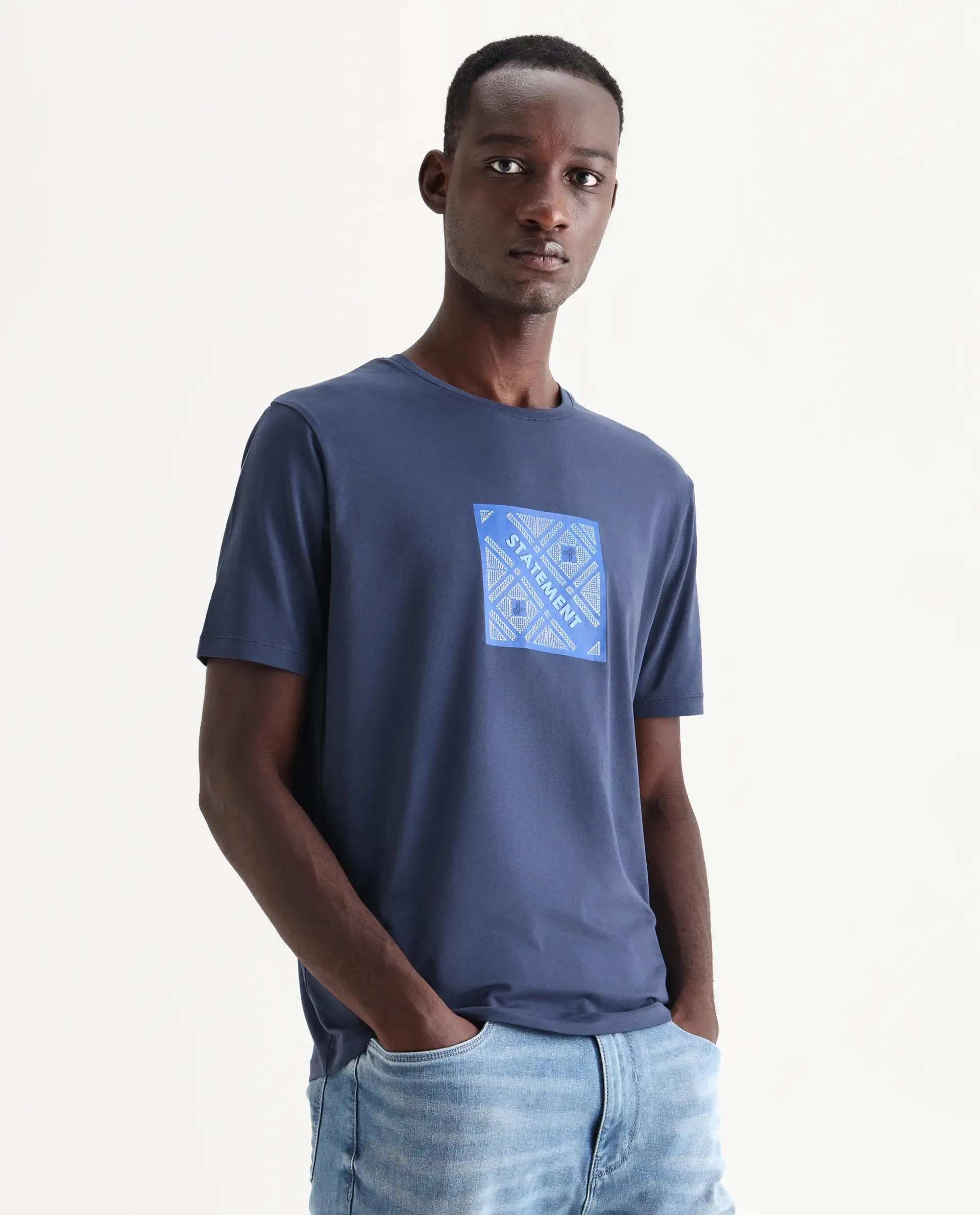 Rare Rabbit Men's Hemo Dusky Blue Cotton Blend Graphic Print Regular Fit Half Sleeve Crew Neck T-Shirt