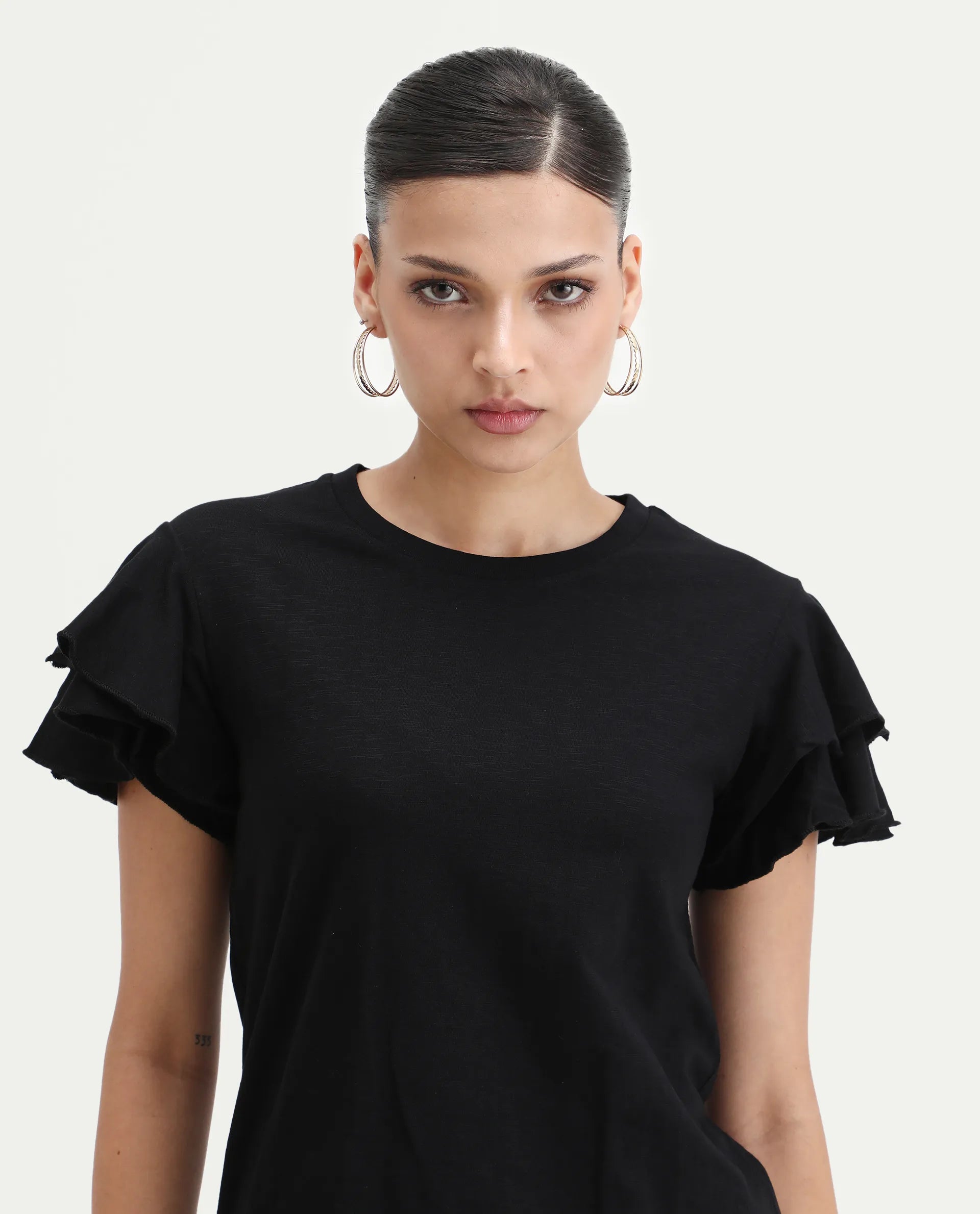 Rareism Women's Janruf Black Cotton Round Neck Plain Ruffled Sleeve Regular Fit T-Shirt