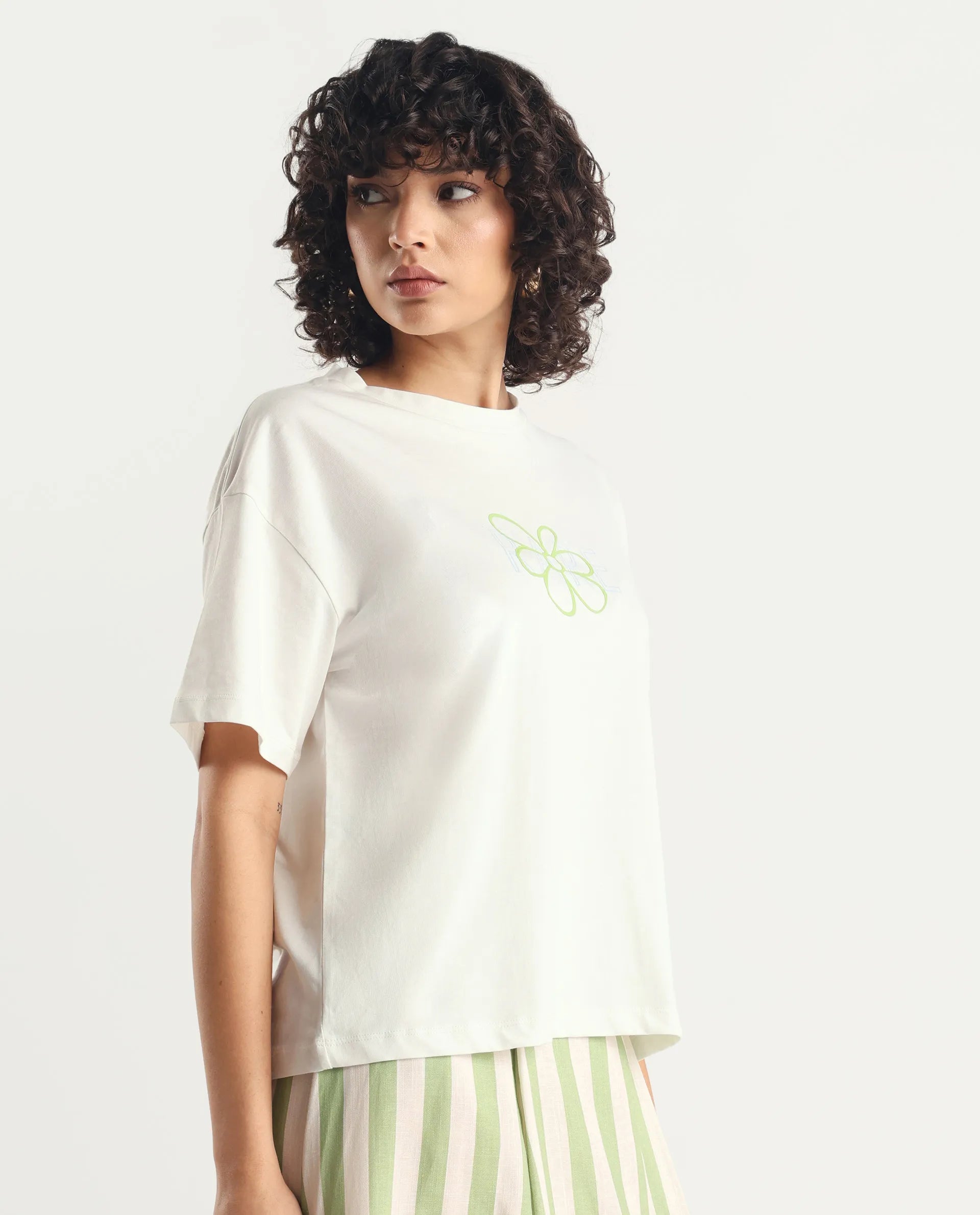 Rareism Women's Karen Off White Cotton Blend Crew Neck Graphic Print Boxy Fit T-Shirt