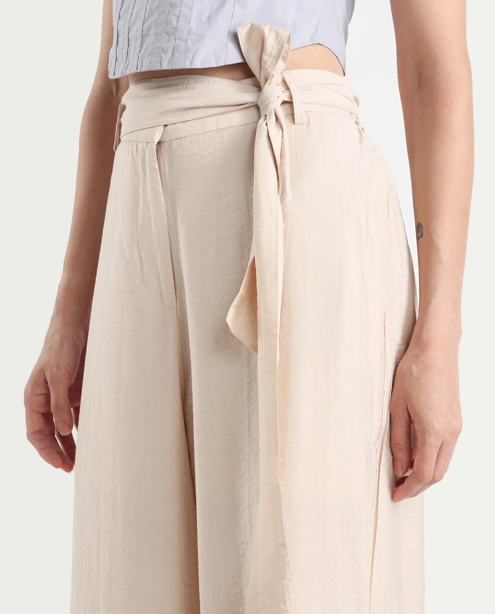 Rareism Women's Kingko Beige Cotton Blend Plain Ankle Length Straight Fit Trouser