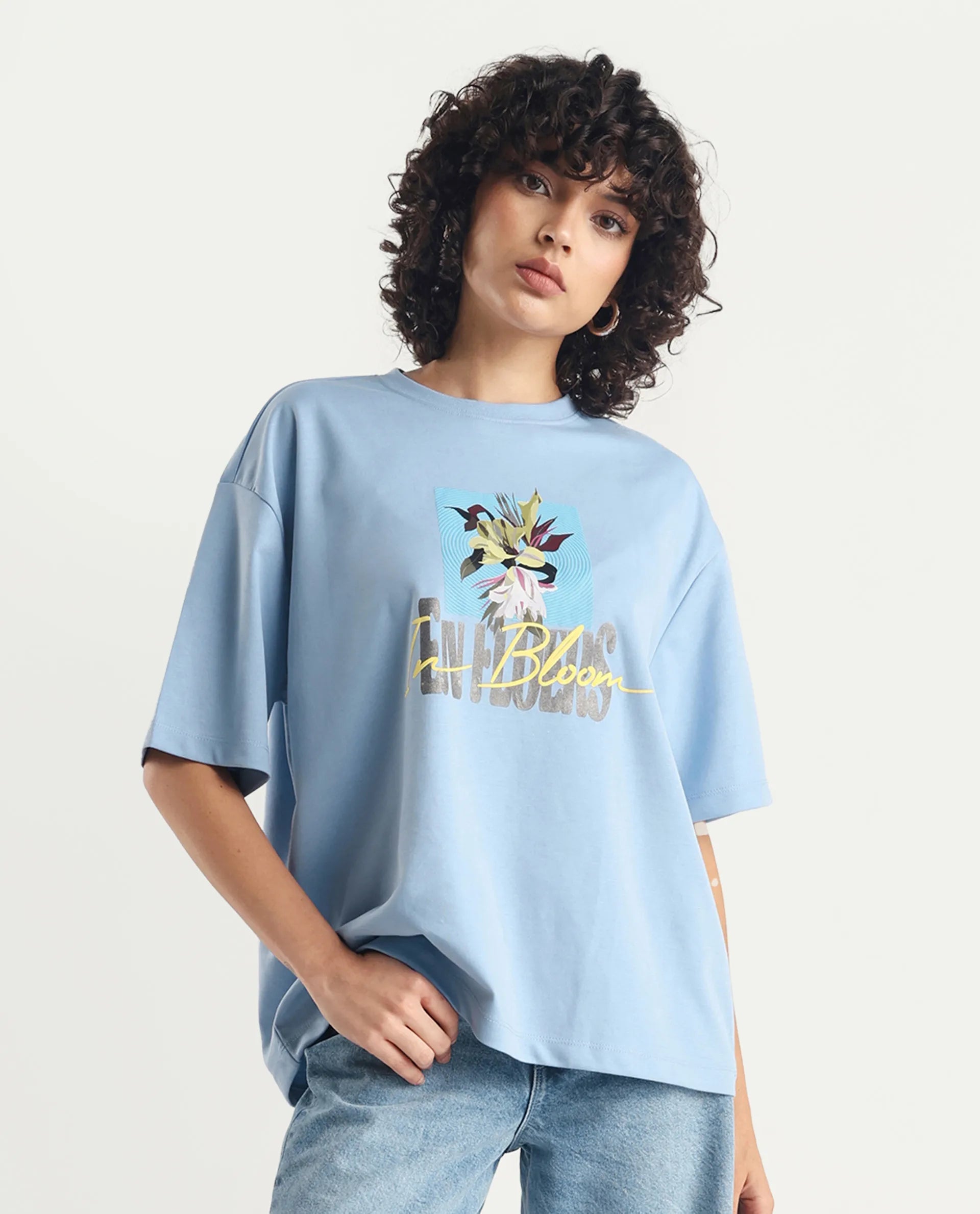 Rareism Women's Klove Light Multi Cotton Blend Crew Neck Graphic Print Oversized T-Shirt