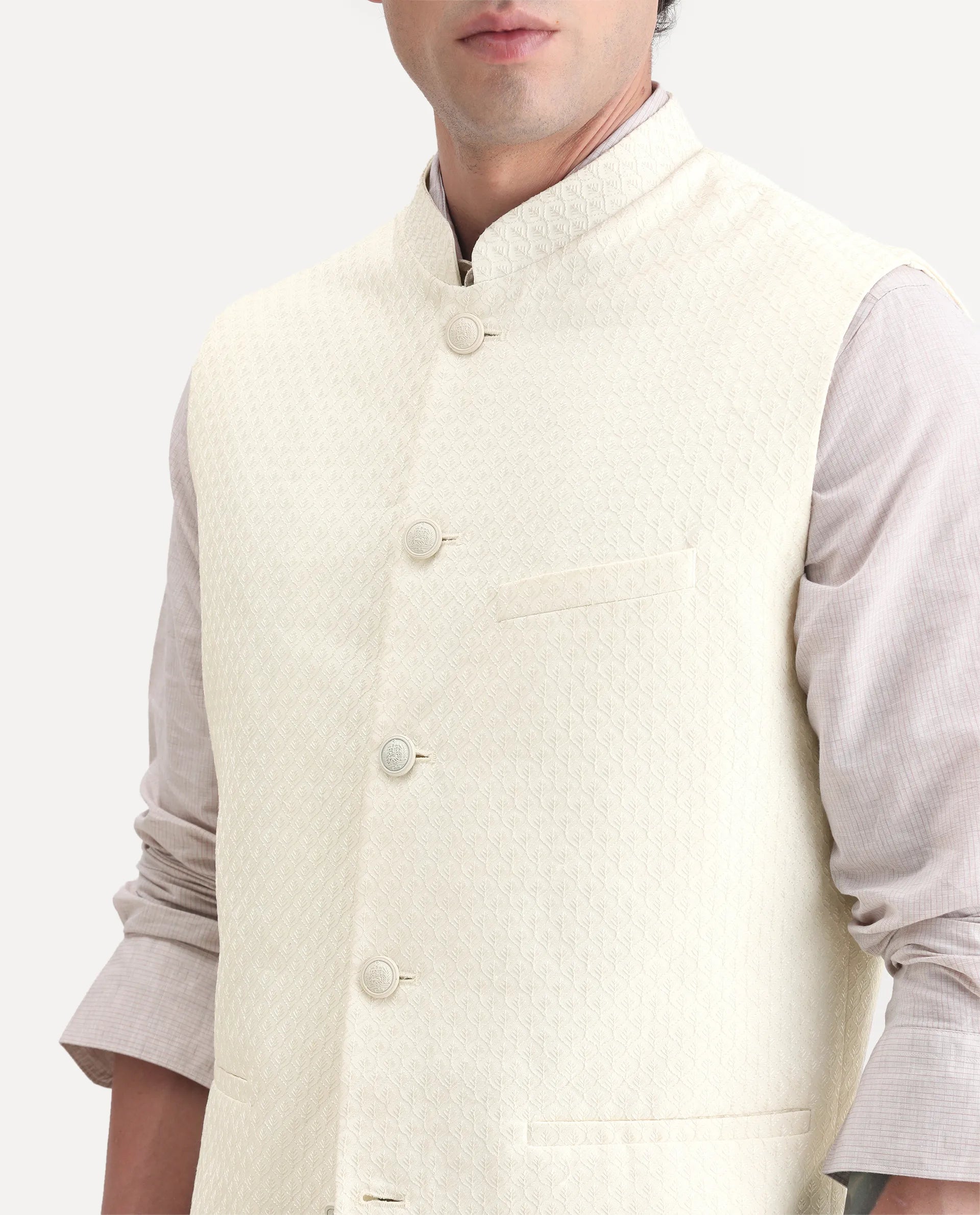 Rare Rabbit Men's Guild Festive Lasmos B1 Off White Viscose Embroidered Regular Fit Sleeveless Mandarin Collar Bandhgala