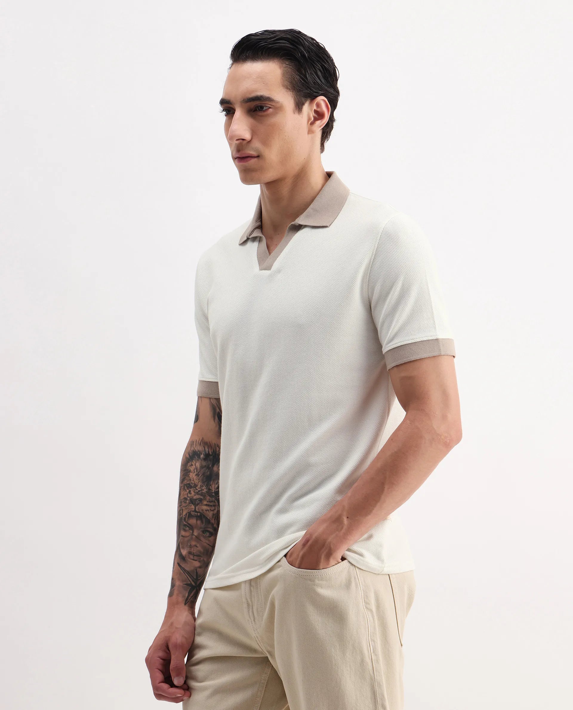 Rare Rabbit Men's Marcelo-1 Off White Cotton Blend Plain Regular Fit Half Sleeve Polo